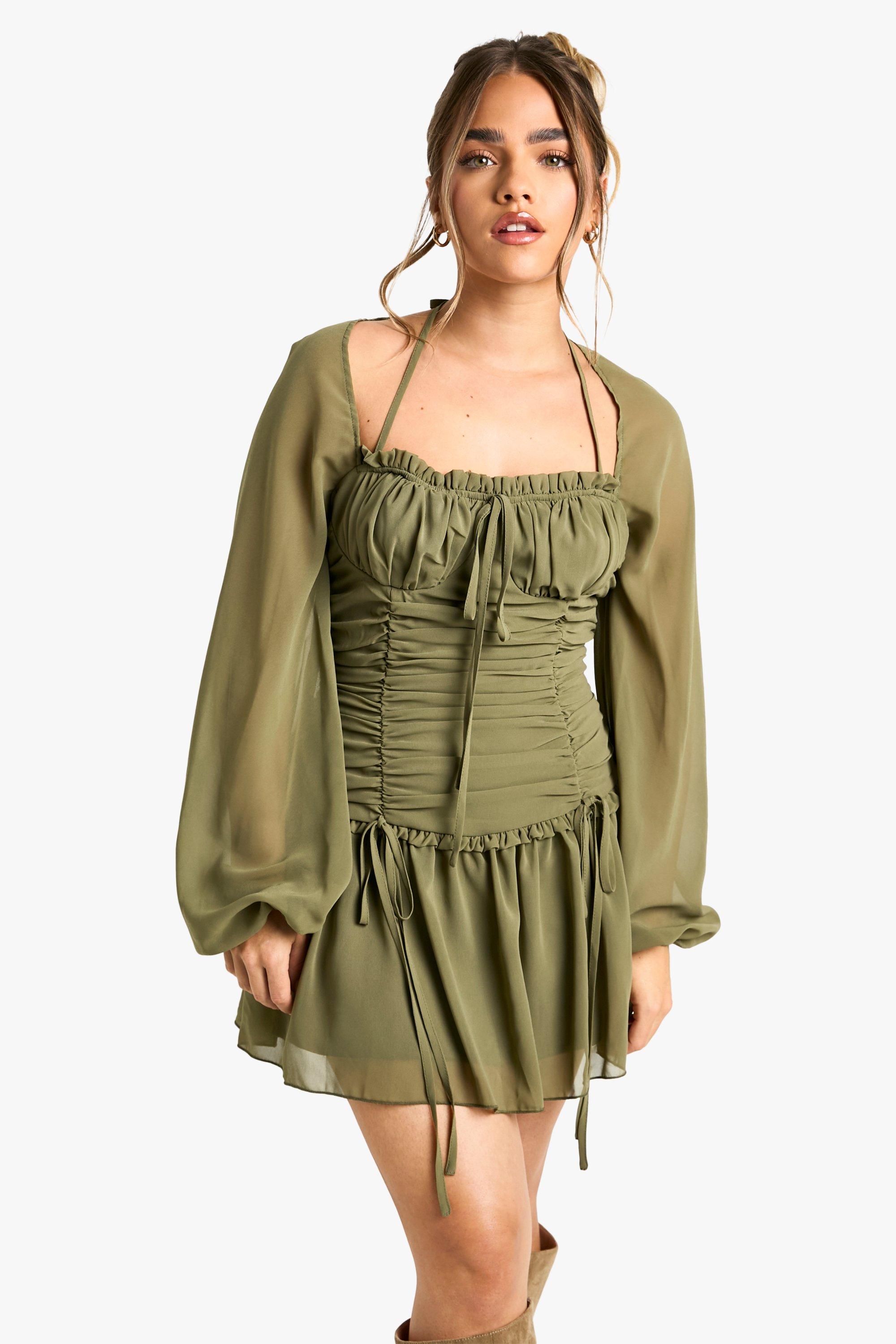 Boohoo Petite Geplooide Chiffon Melkmeisjes Skater Jurk, Olive