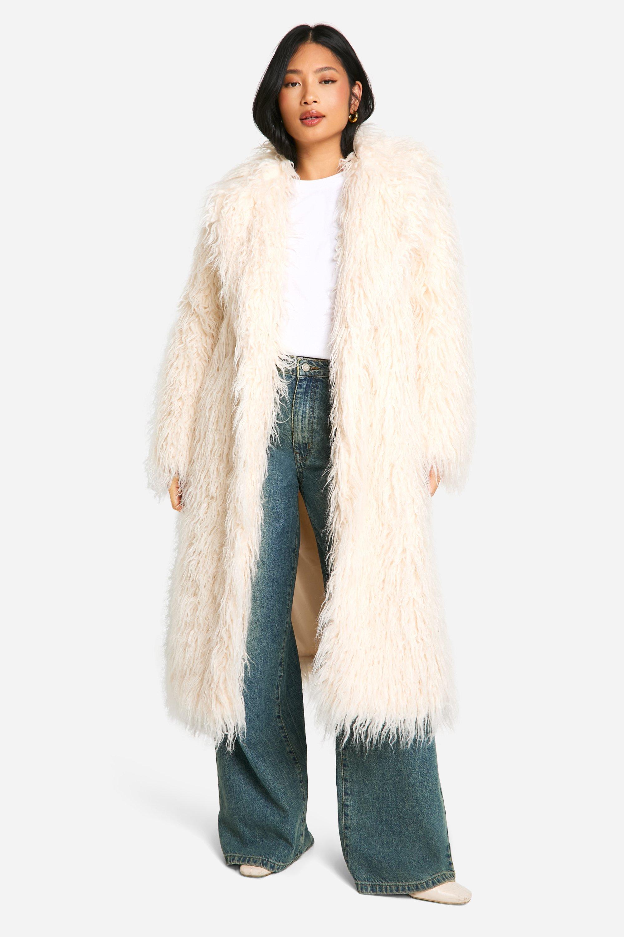 Boohoo Petite Lange Faux Mongolian Fur Jas, Cream