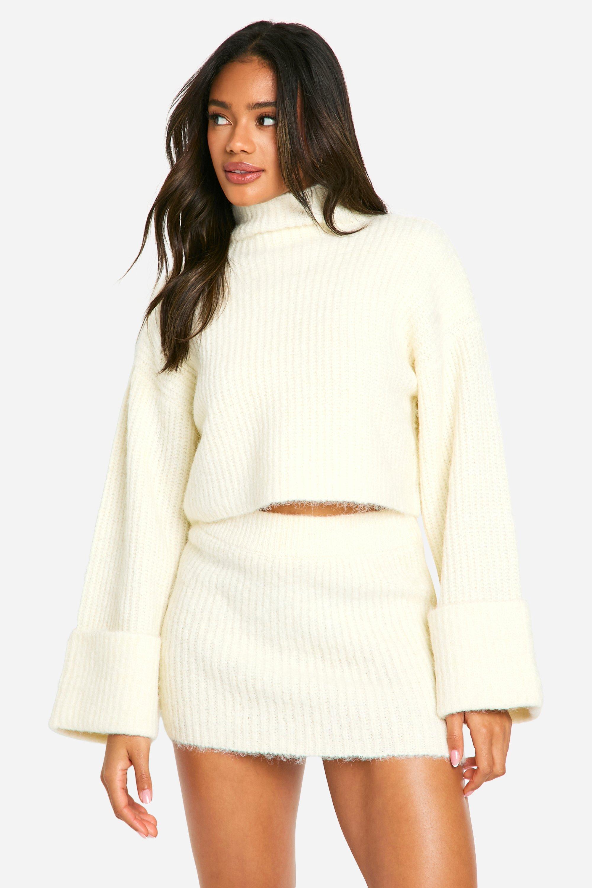 Boohoo Oversized Korte Gebreide Trui Met Hoge Hals En Mini Mini Rokje Set, Cream