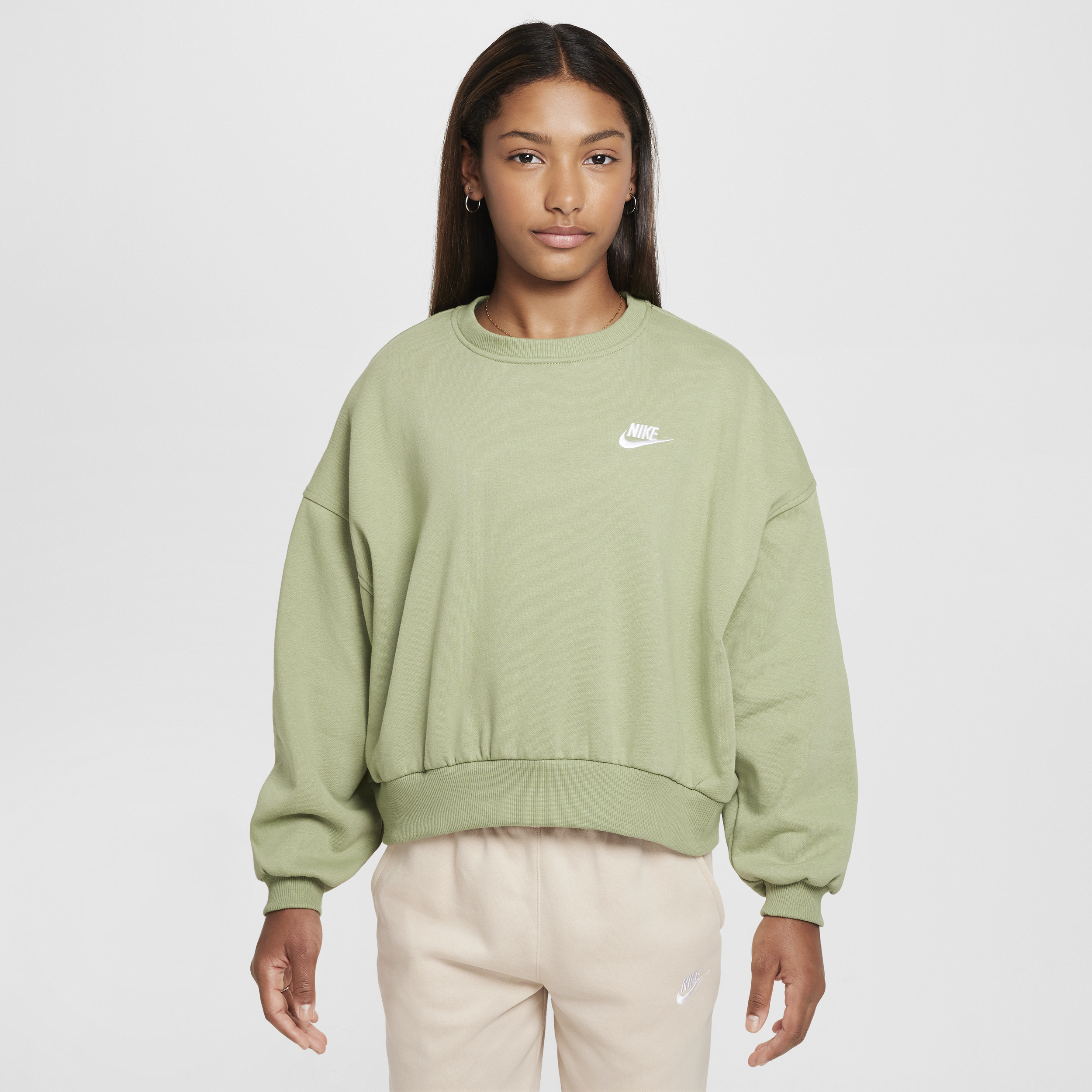 Nike Sportswear Club Fleece sweatshirt met ronde hals en recht design voor meisjes - Groen