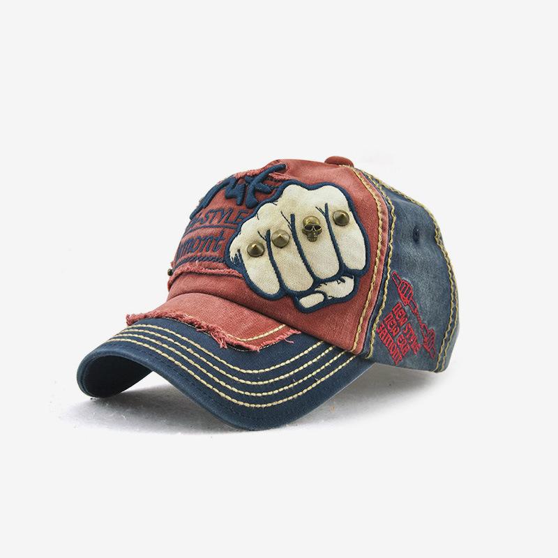 Fashion human Fist embroidery printing baseball cap men and women tide fashion letters willow studs casual duck tongue cap zwart