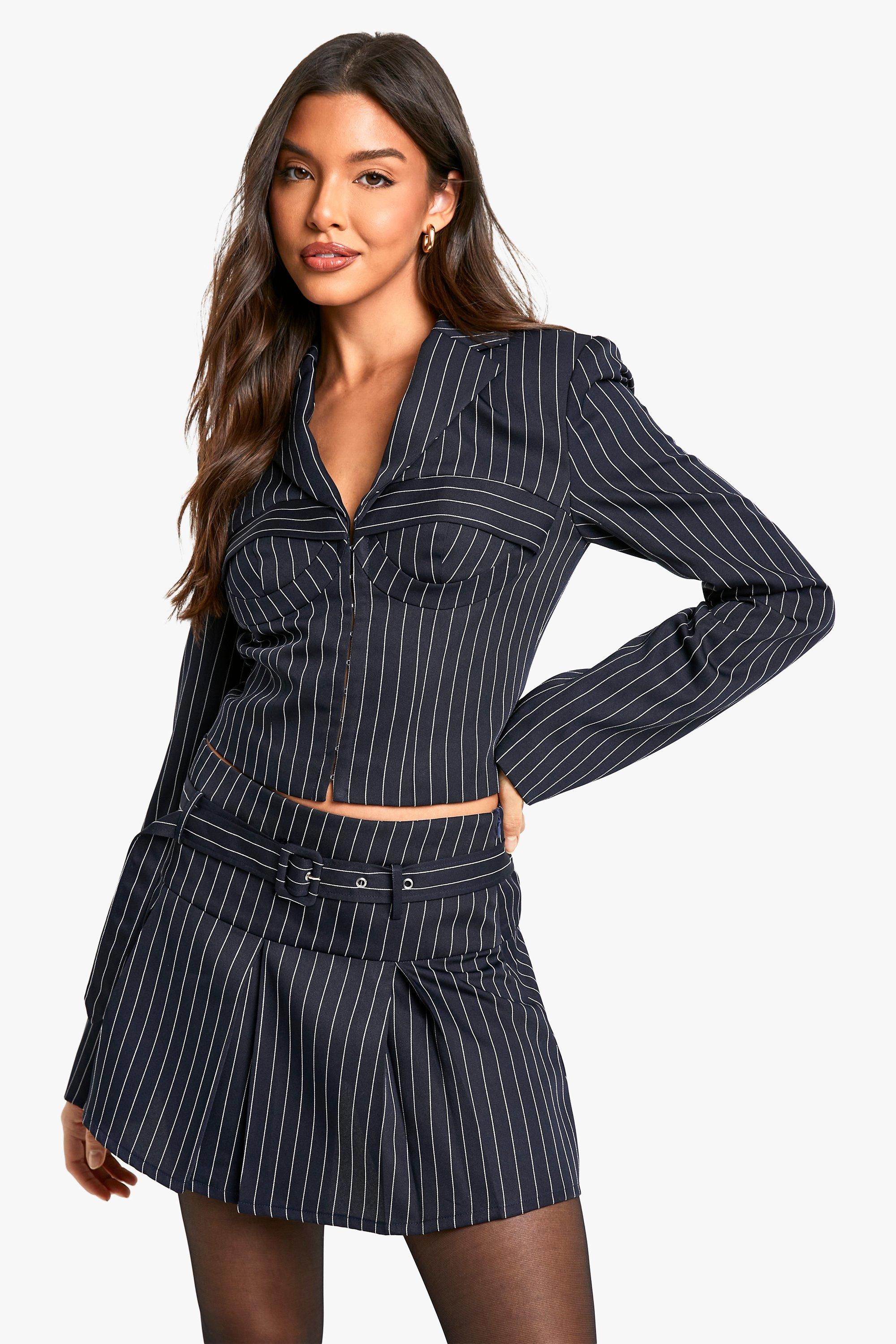 Boohoo Korte Blazer Met Korset Detail En Krijtstrepen, Navy