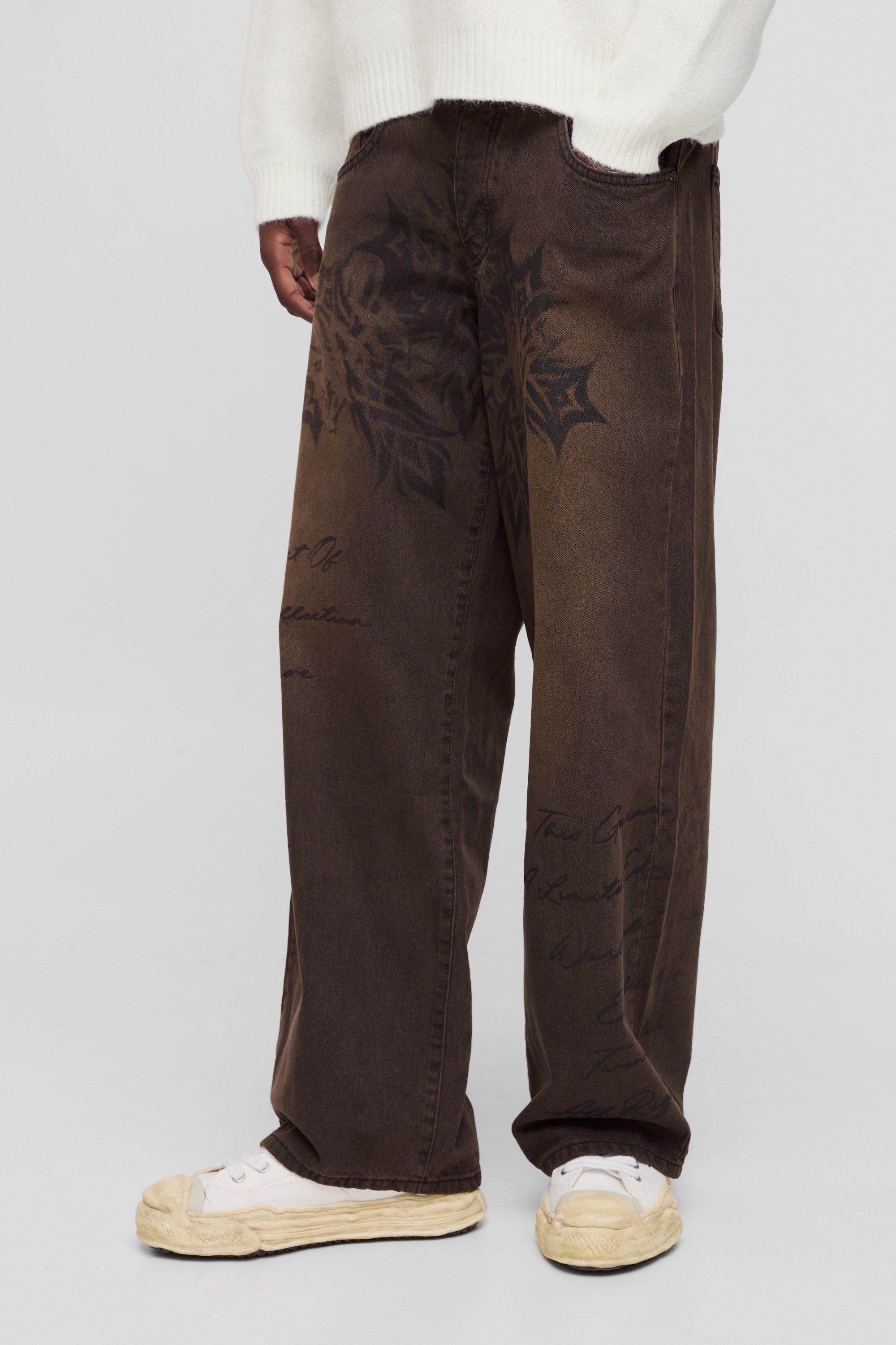 Boohoo Onbewerkte Baggy Gothic Print Jeans Met Tekst, Light Brown