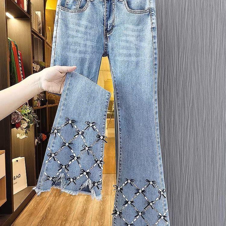 Black Strawberry Cloth Dames Flare Jeans Denim Broek met Kraal Driedimensionale Strik Lichte Bootcut Bell Bottom hoge taille schattig Koreaanse mode elegant slank S blauw