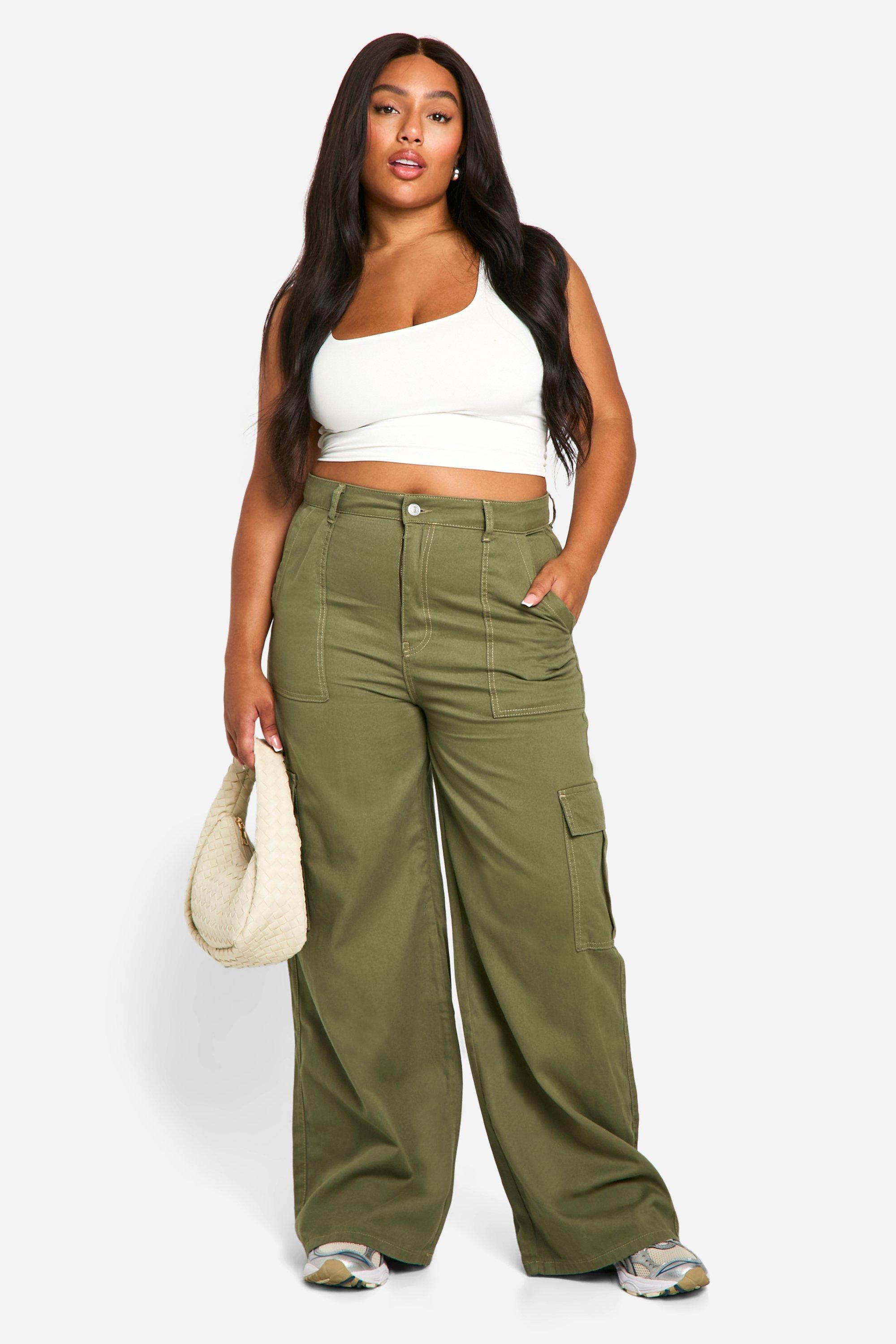 Boohoo Plus Baggy Cargo Jeans, Khaki