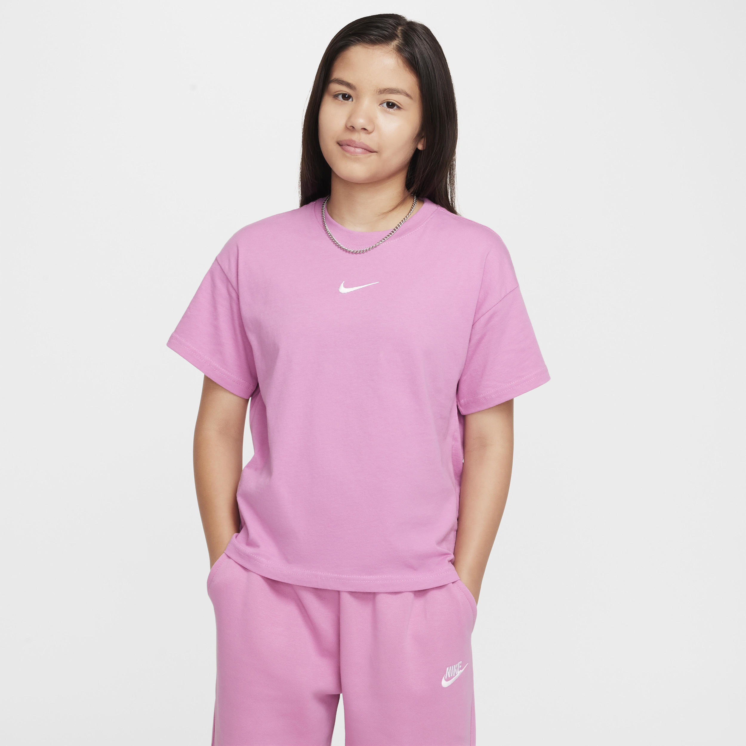 Nike Sportswear Essential T-shirt voor meisjes - Roze