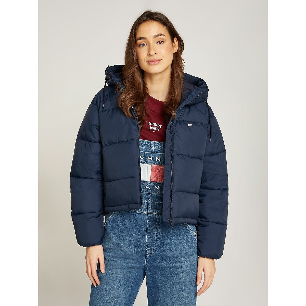 TOMMY JEANS Korte donsjas met kap VAIL