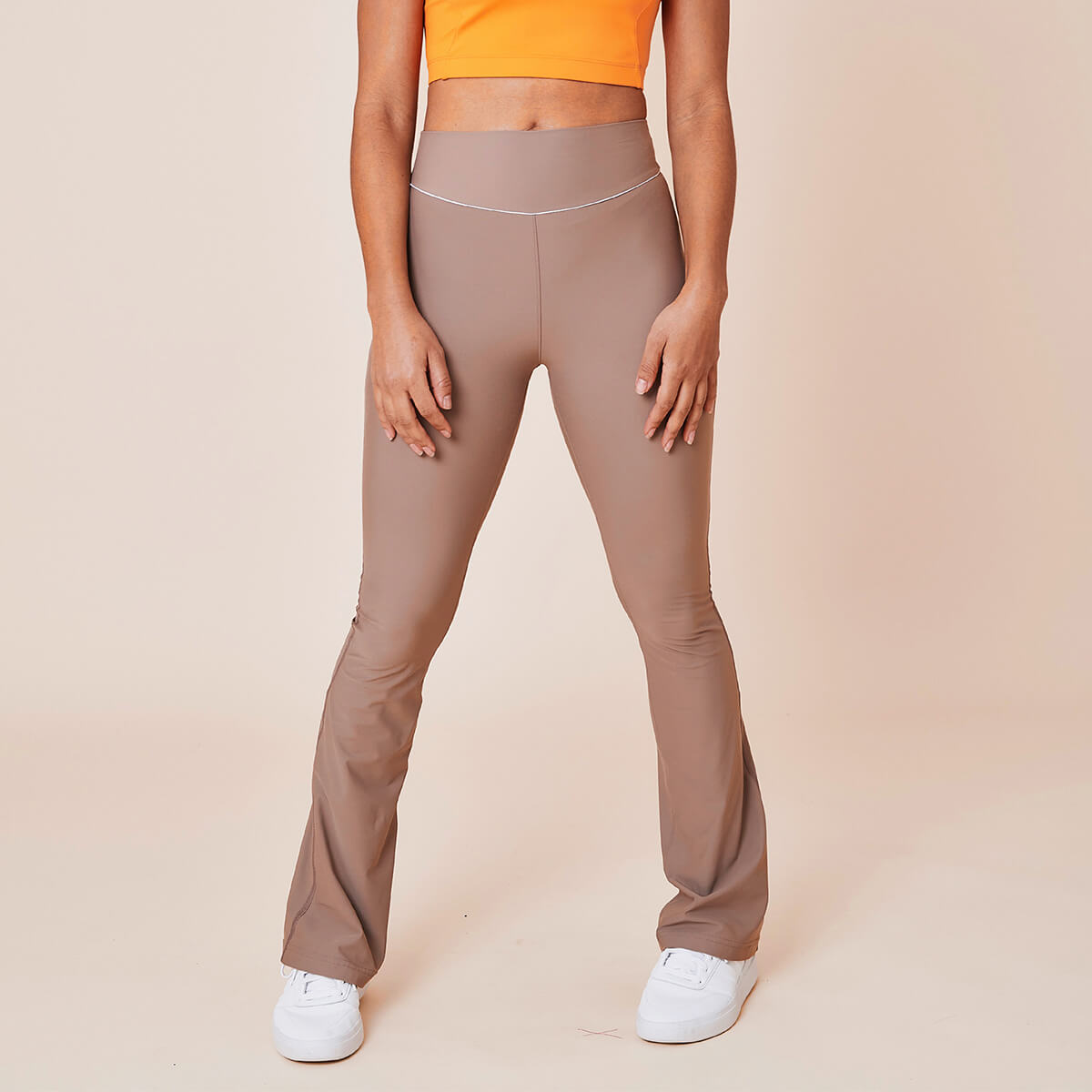 Copenhagen Cartel Peak Flare leggings, bruin