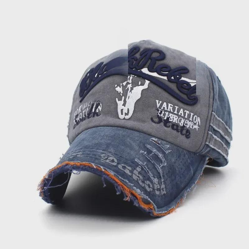 CrossCart Retro Bull Head gestikte honkbalpet - Unisex eendenbekpet met gebogen rand Adjustable wijnrode kleur