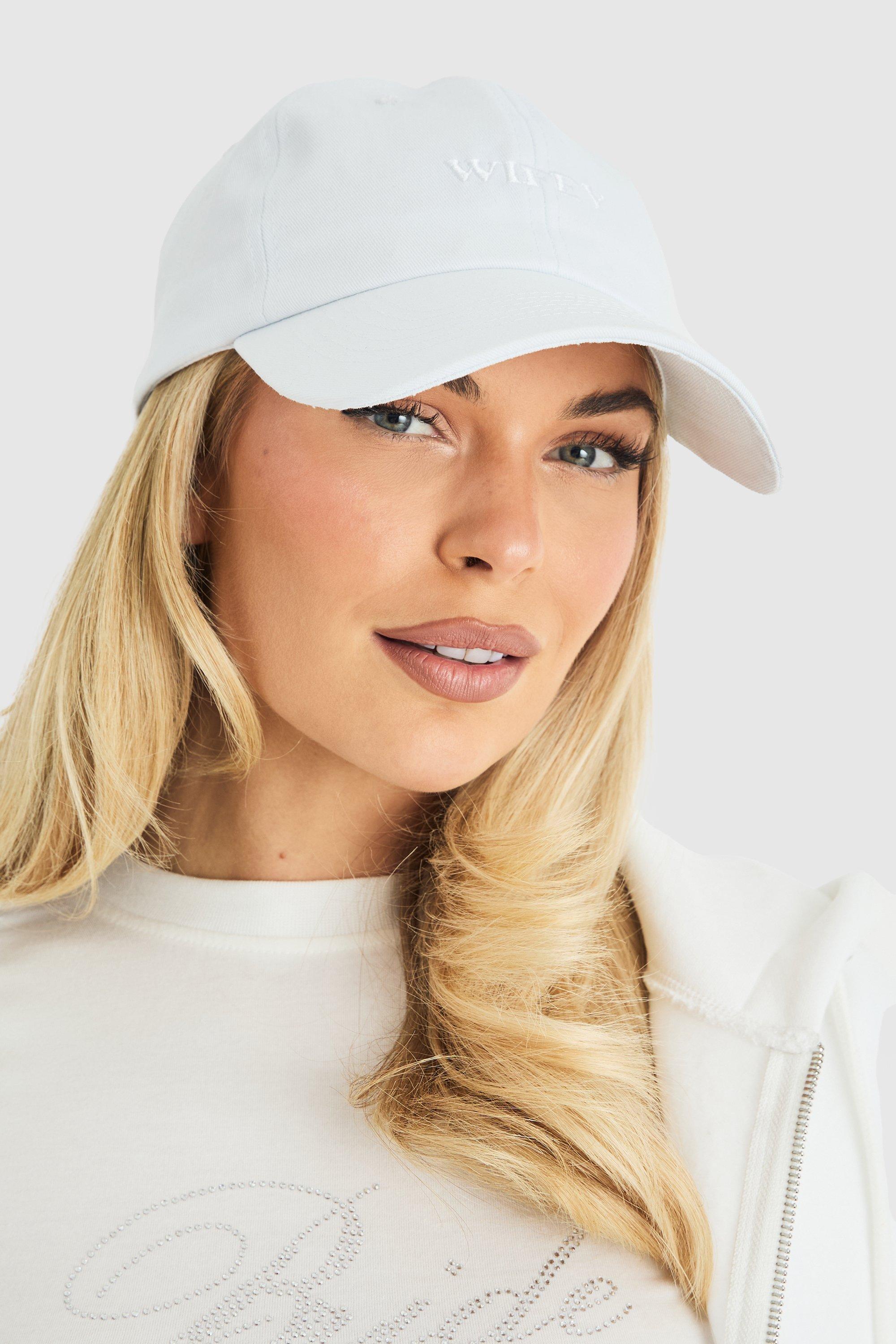 Boohoo Geborduurde Bridal Wifey Pet, White