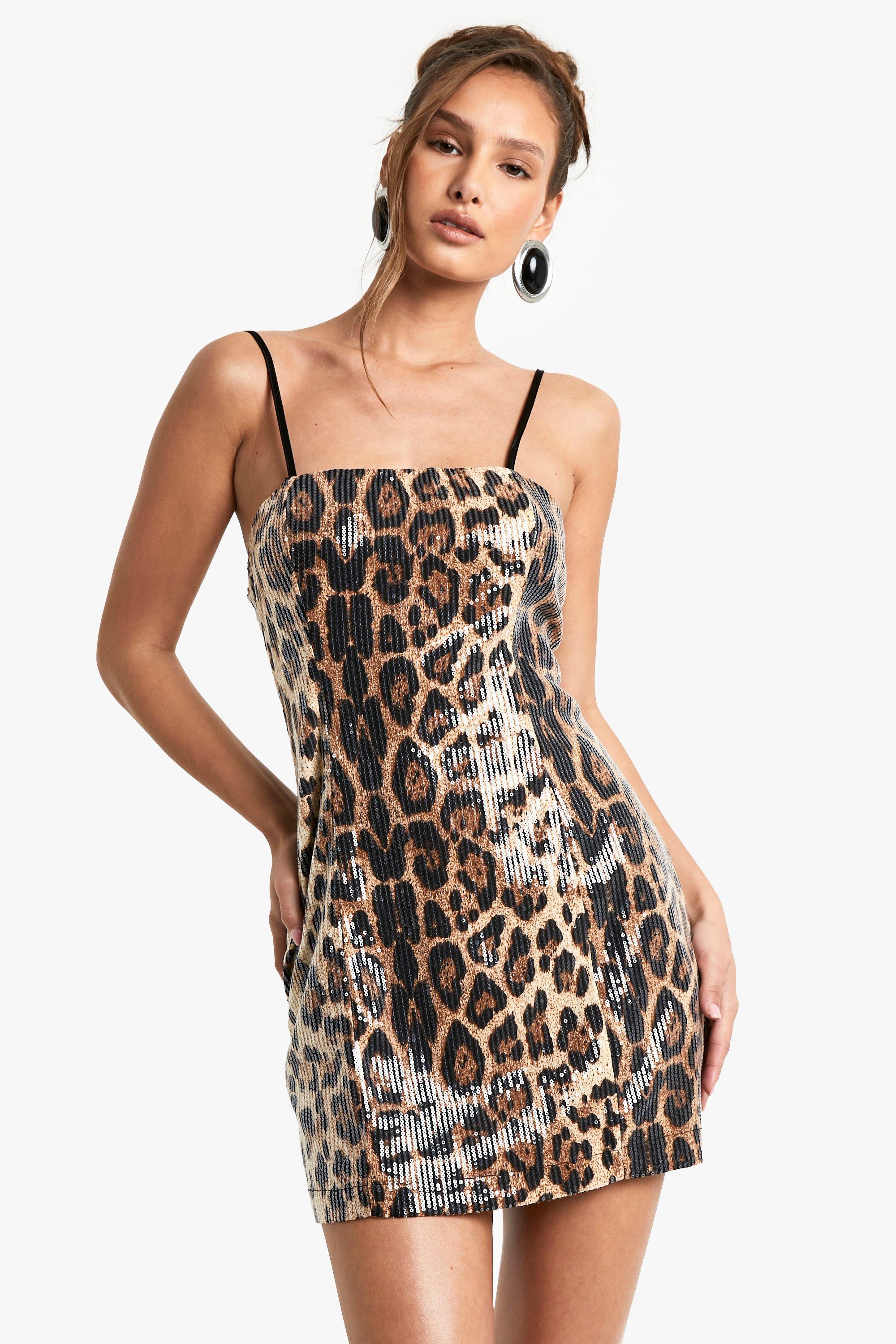 Boohoo Luipaardprint Mini Jurk Met Vierkante Hals, Kanten Rug En Pailletten, Brown