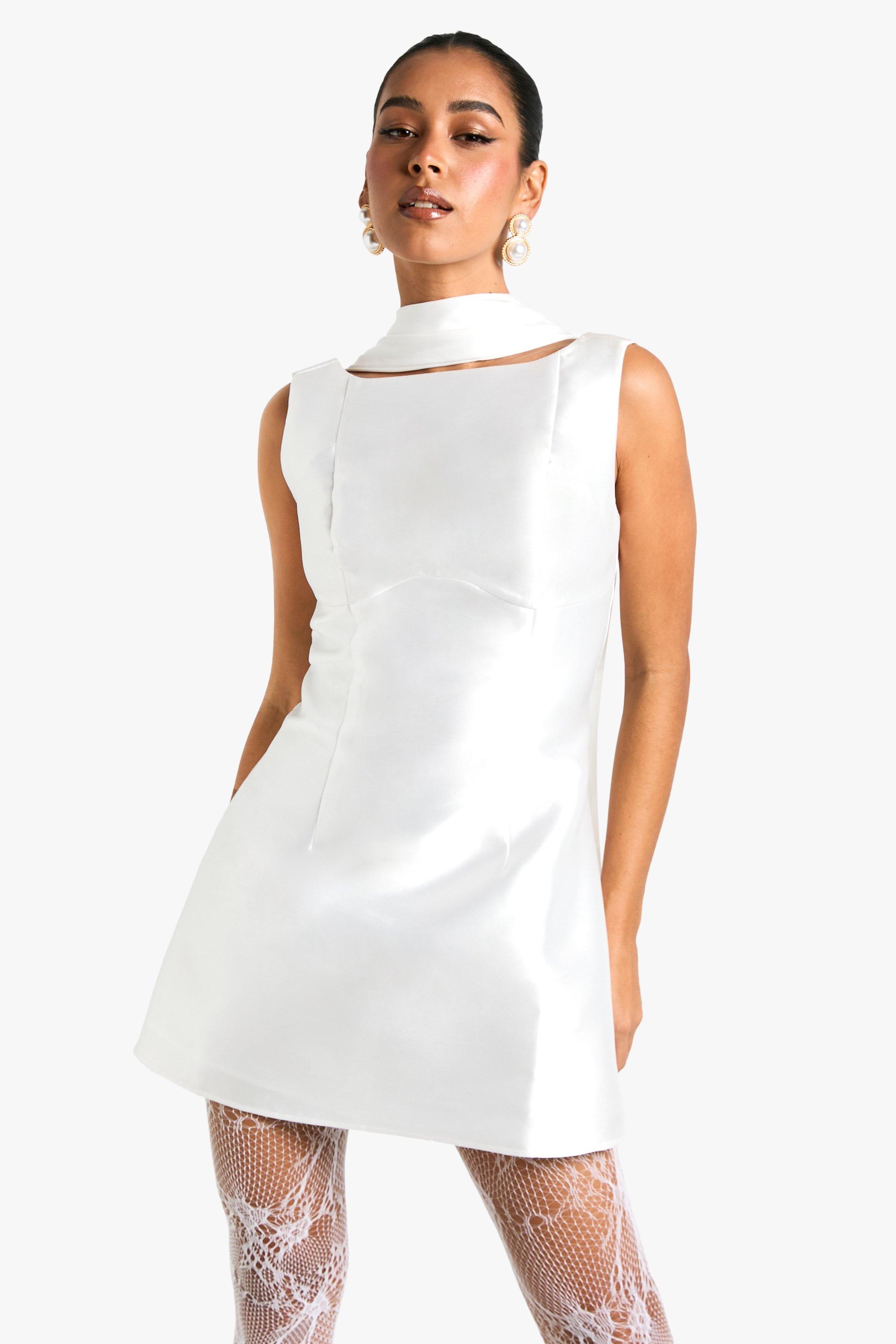 Boohoo Satijnen A Line Mini Jurk Wit, White