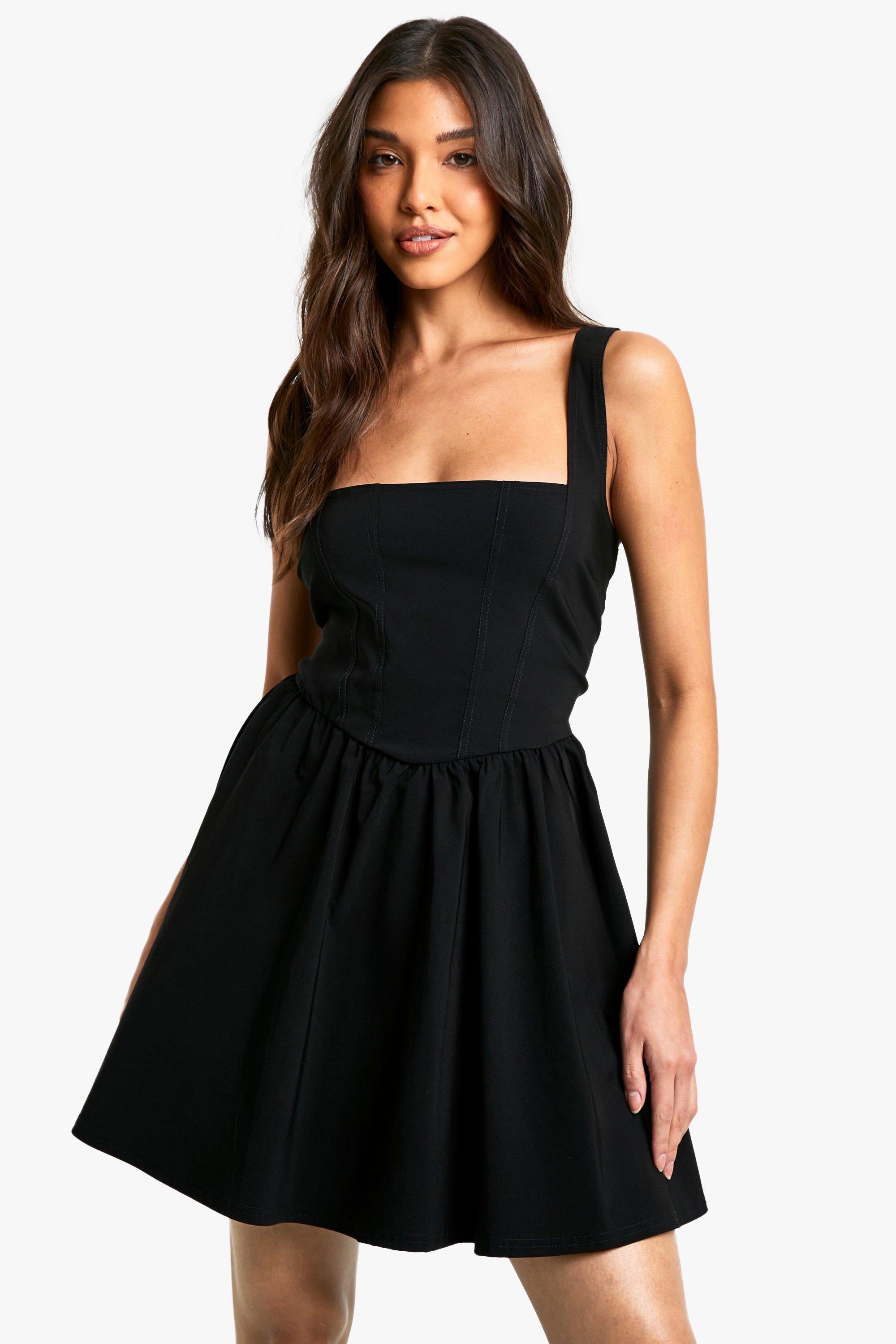 Boohoo Bengaline Melkmeisjes Skater Jurk, Black