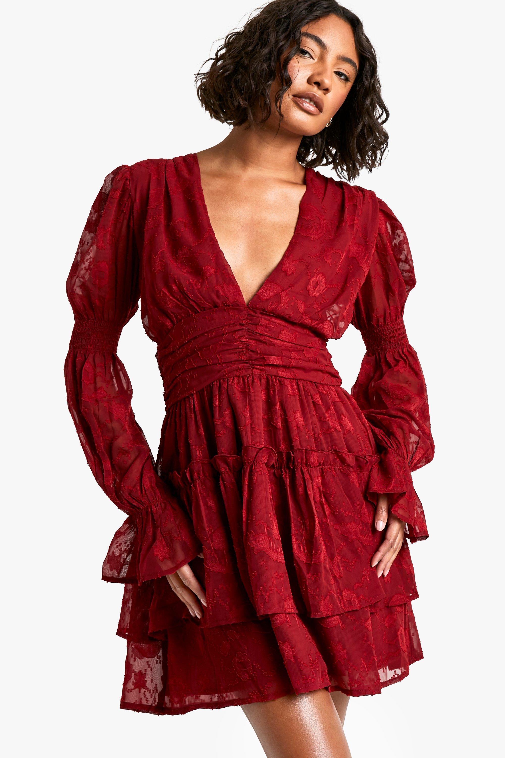 Boohoo Tall Geplooide Paisley Burnout Skater Jurk Met Pofmouwen, Red