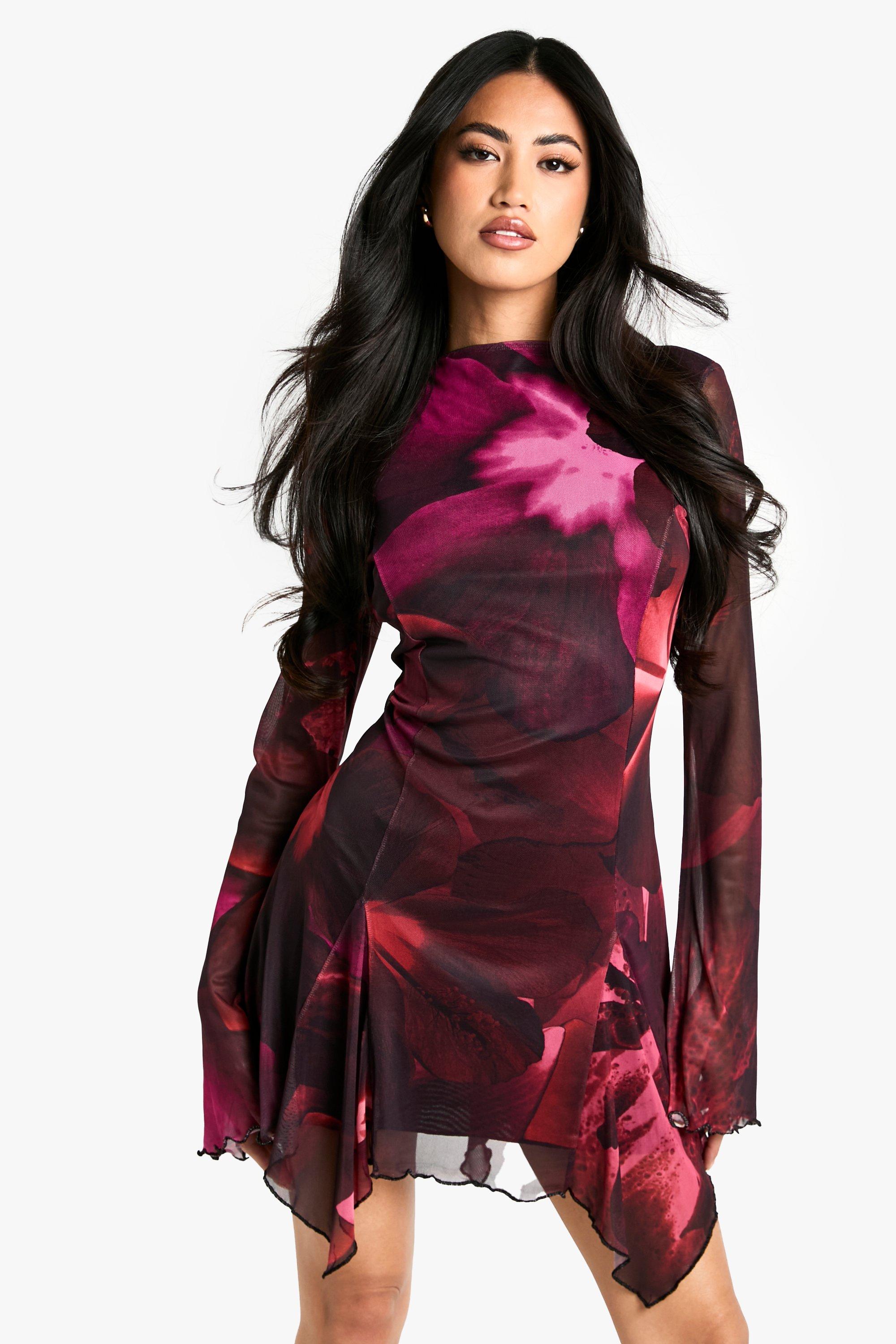 Boohoo Bloemenprint Mini Jurk Met Godet Detail, Plum