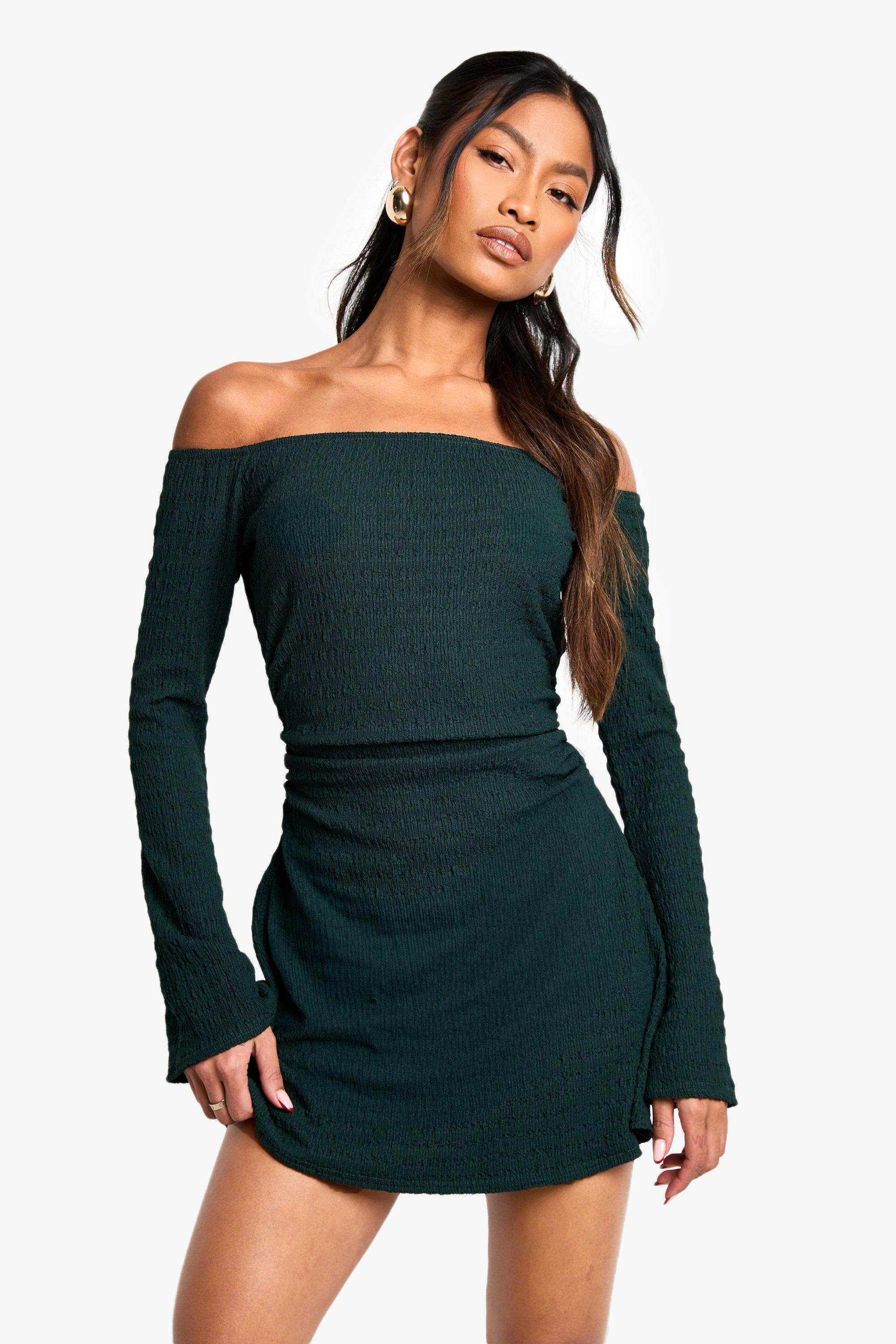 Boohoo Skater Jurk Met Textuur En Uitgesneden Hals, Green