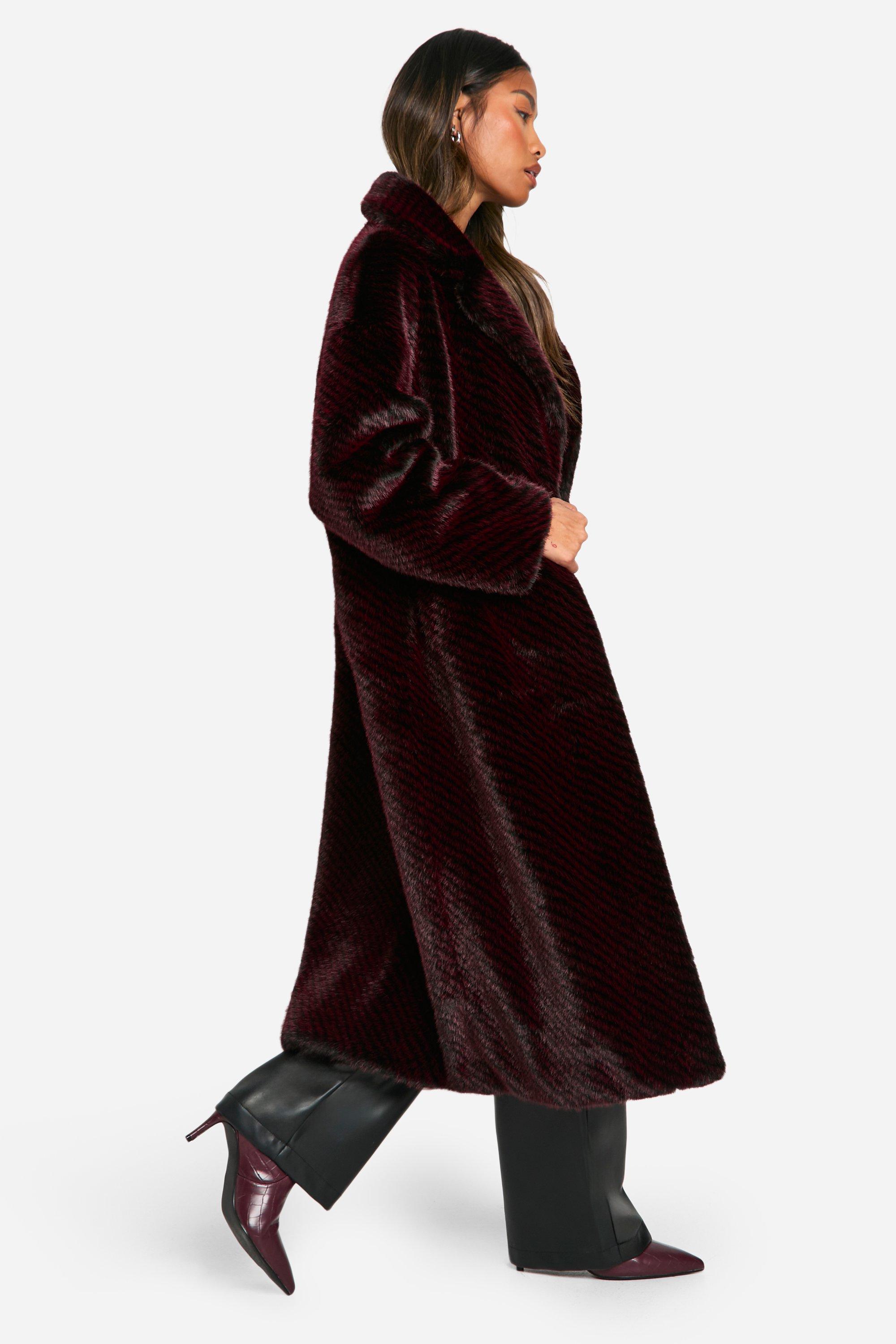 Boohoo Luxe Two Tone Faux Fur Jas, Burgundy