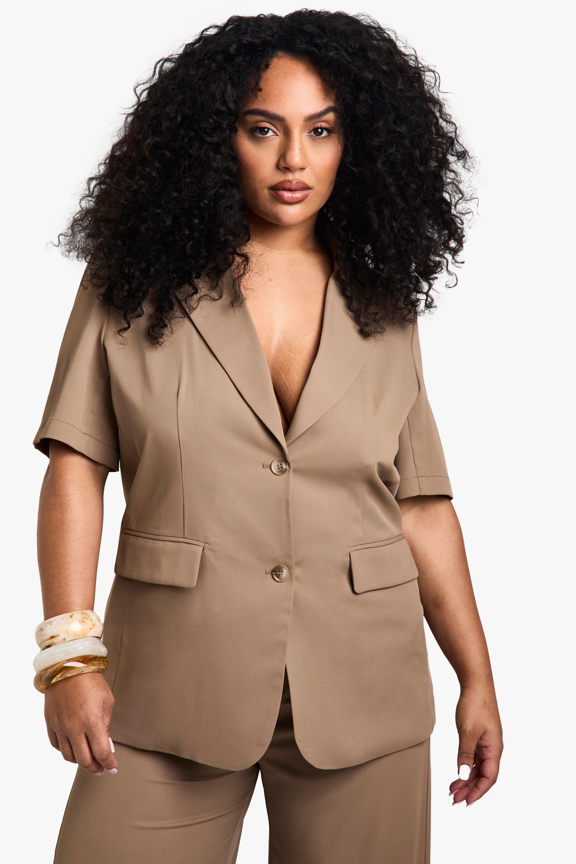 Boohoo Plus Getailleerde Geweven Blazer Met Korte Mouwen, Taupe