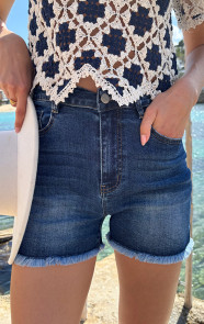 The Musthaves Denim Short Dark Denim