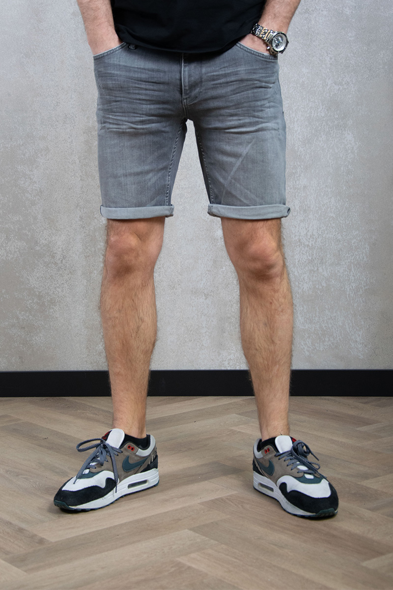 Purewhite Slim fit denim short the steve