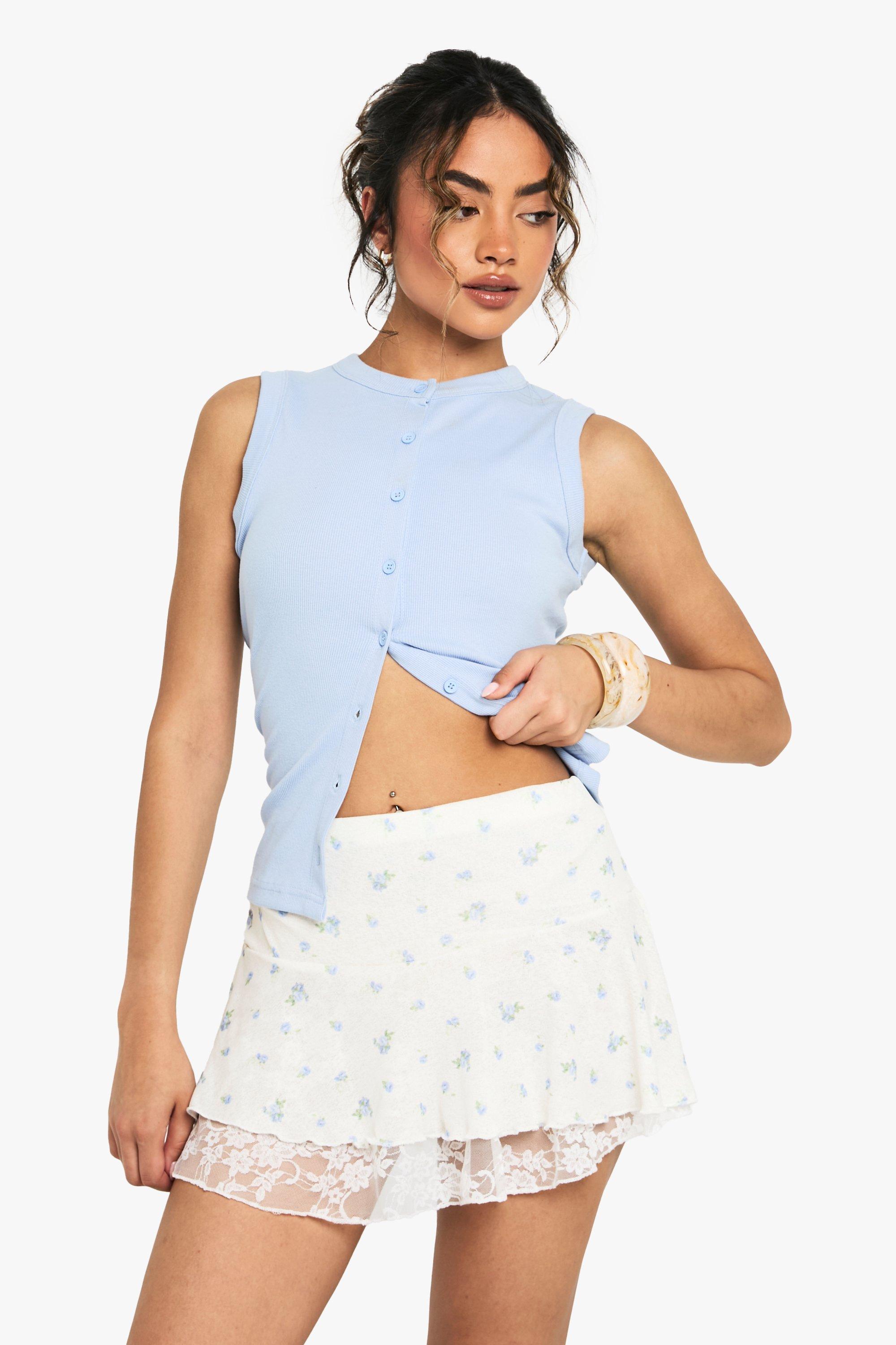 Boohoo Bloemenprint Mini Rokje Met Kanten Zoom En Ruches, White