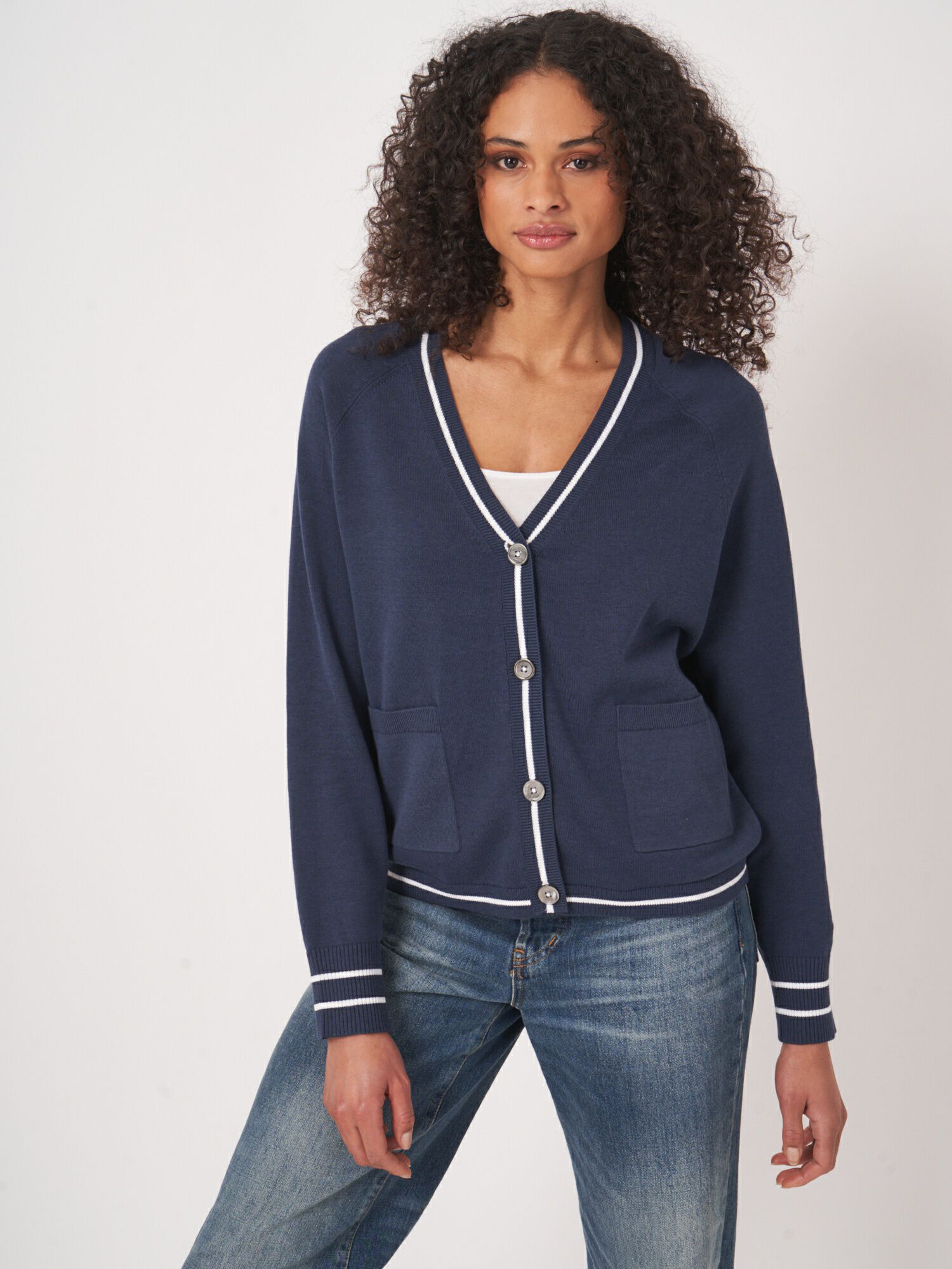REPEAT cashmere Vest strependetail en zakken in katoenmix