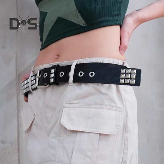 Mud in your eye Punk Rock Rivet Riem Studded Riem Grommet Draden Riem Vierkante Klinknagels Piramide Metalen Inlays Verstelbare Banden Imitatie Leren Riem 110cm E