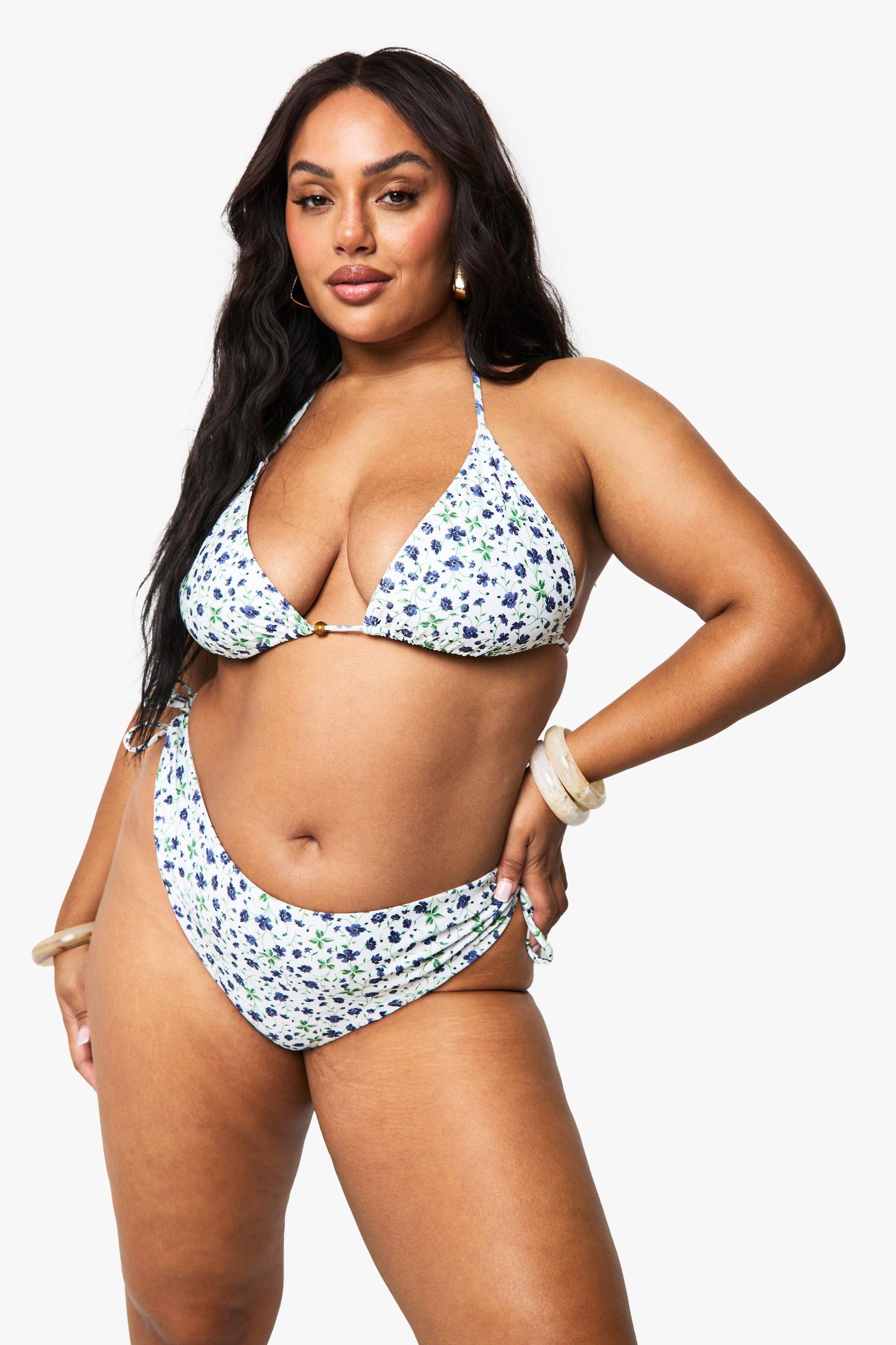 Boohoo Plus Asymmetrisch Bloemenpatroon Bikini Broekje Met Zijstrikjes En Kraaltjes, Purple