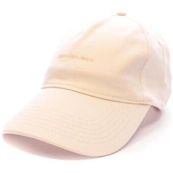 Calvin Klein Jeans Pet  -