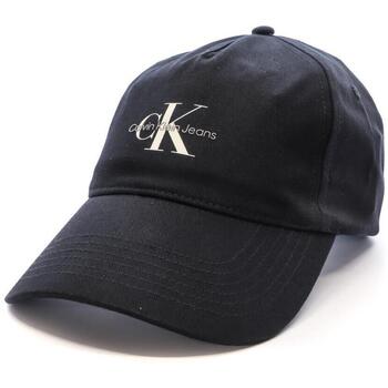Calvin Klein Jeans Pet  -
