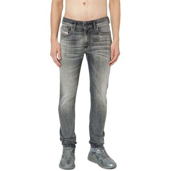 Diesel Jeans  1979 SLEENKER 09H71-01