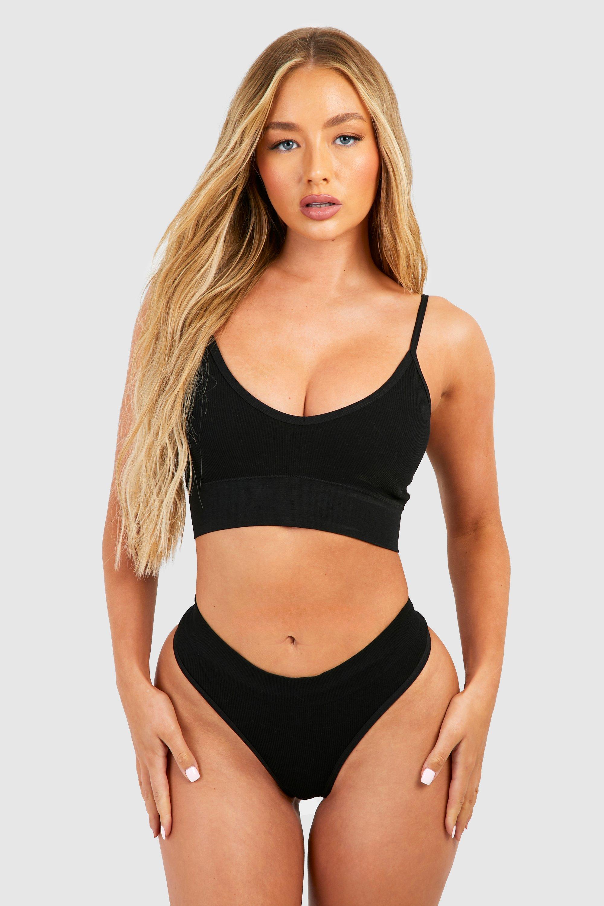 Boohoo Naadloze Driehoekige Bralette En String Set, Black