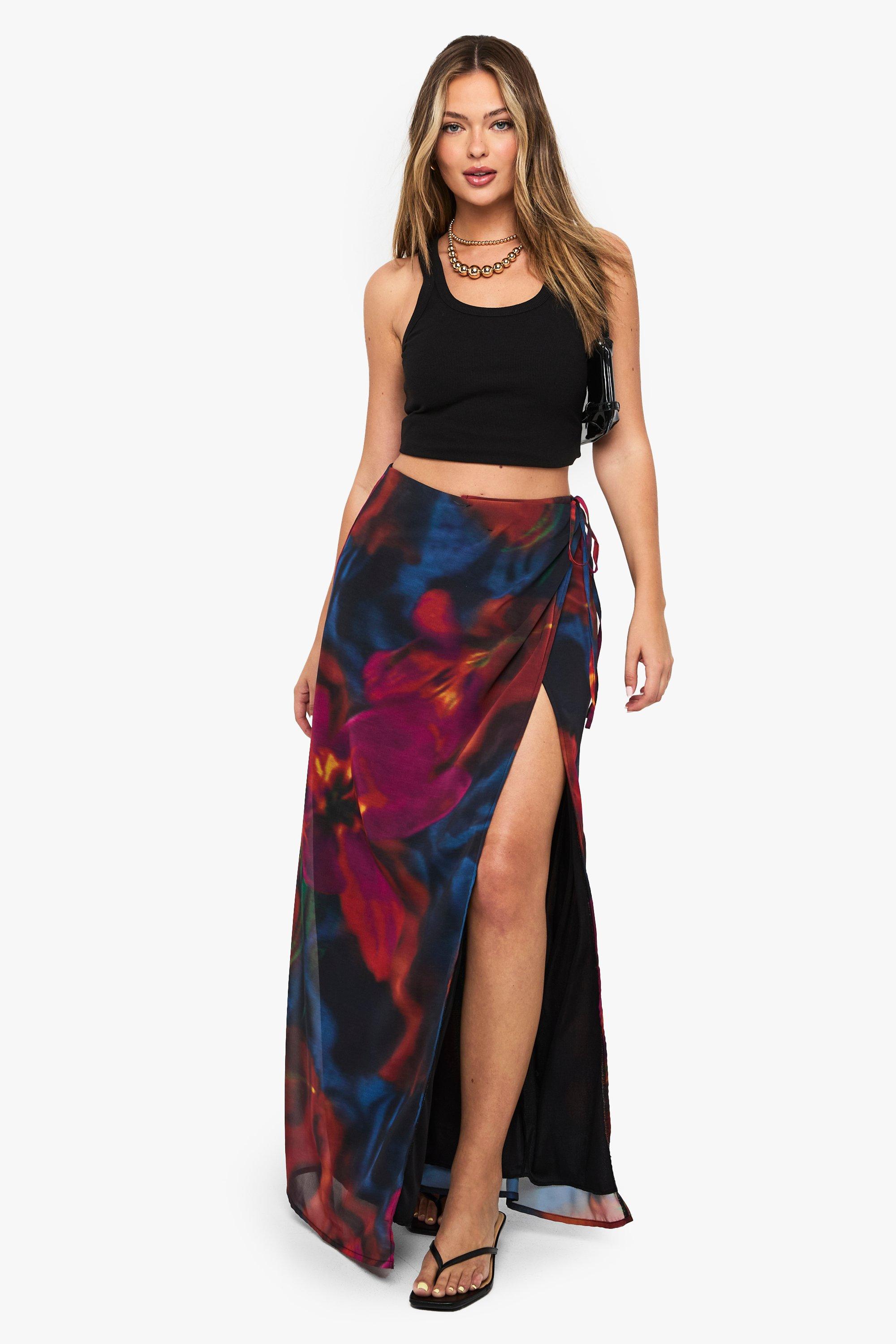 Boohoo Chiffon Abstracte Bloemen Maxi Rok Met Split, Black