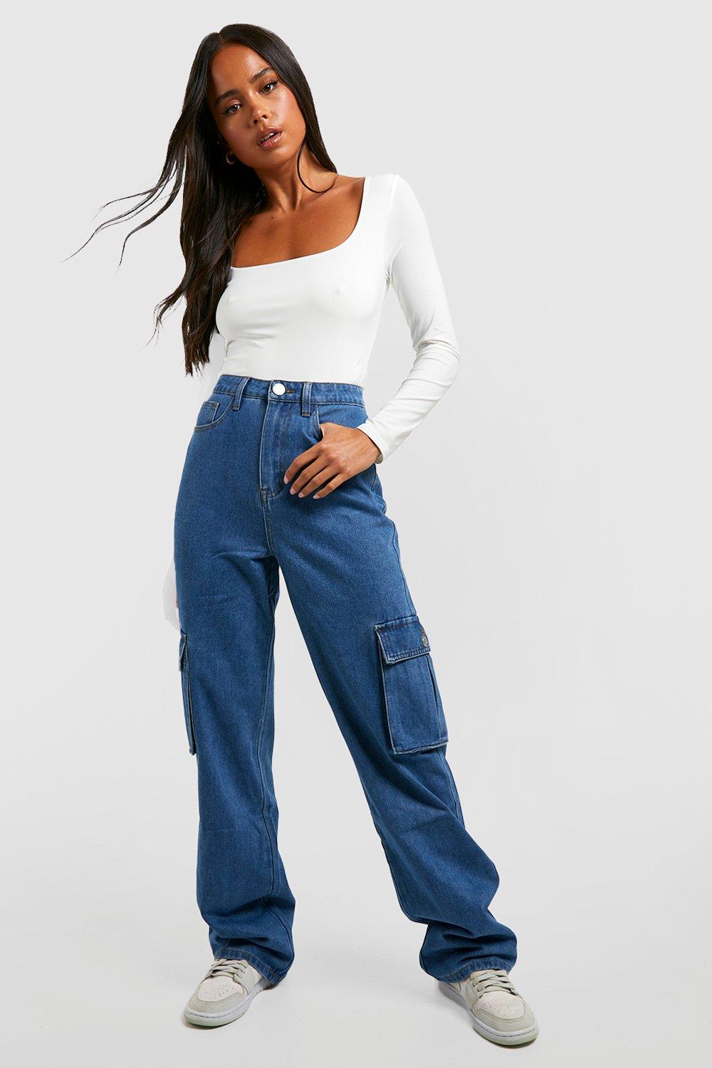 Boohoo Petite High Waist Cargo Jeans Met Rechte Pijpen, Mid Wash