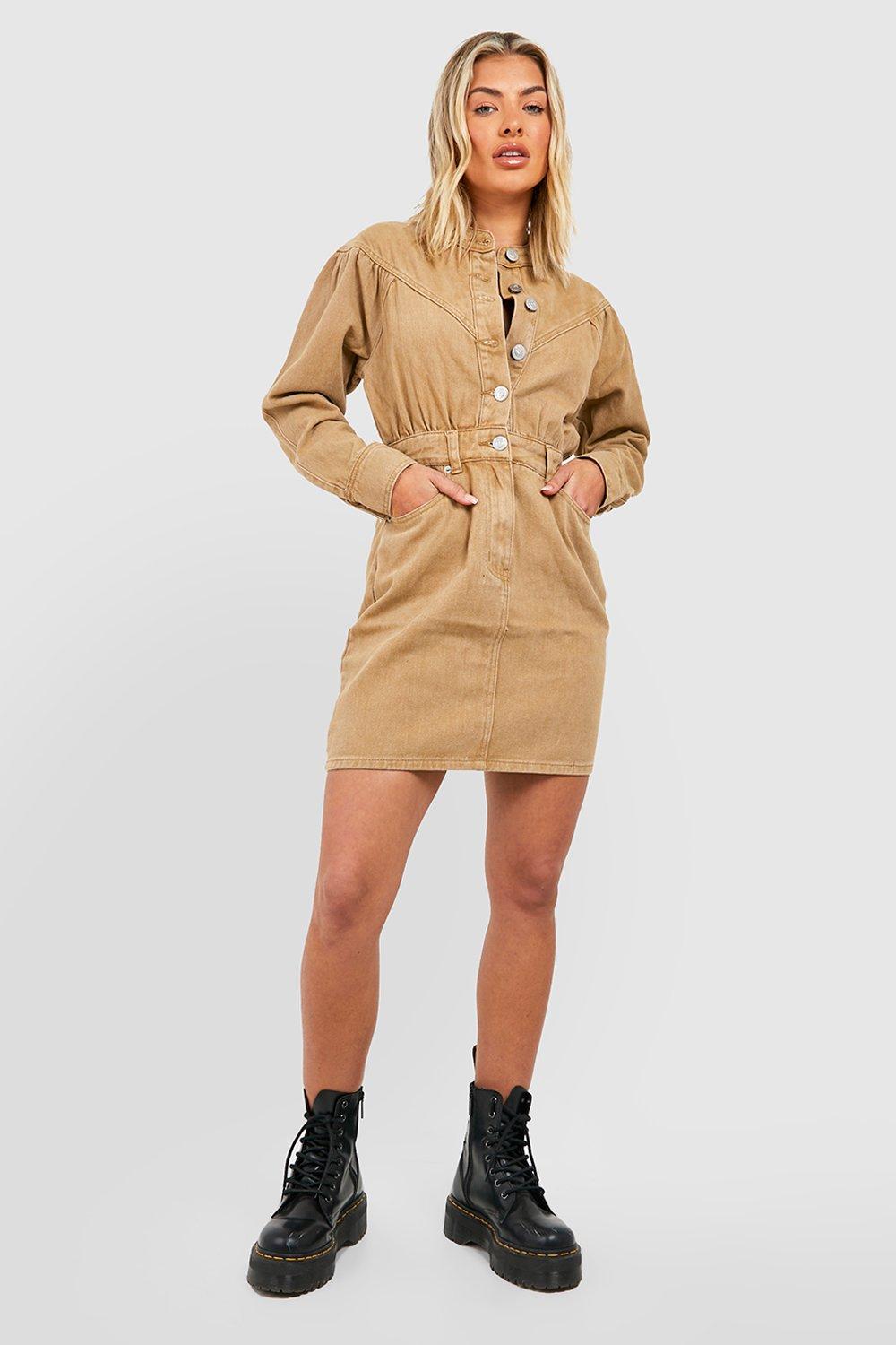 Boohoo Mini Spijkerjurk Met Hoge Hals En Knopen, Tan