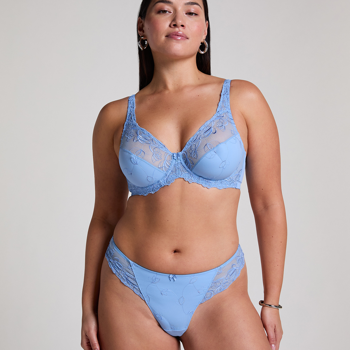 Hunkemöller Diva g-string, lichtblauw