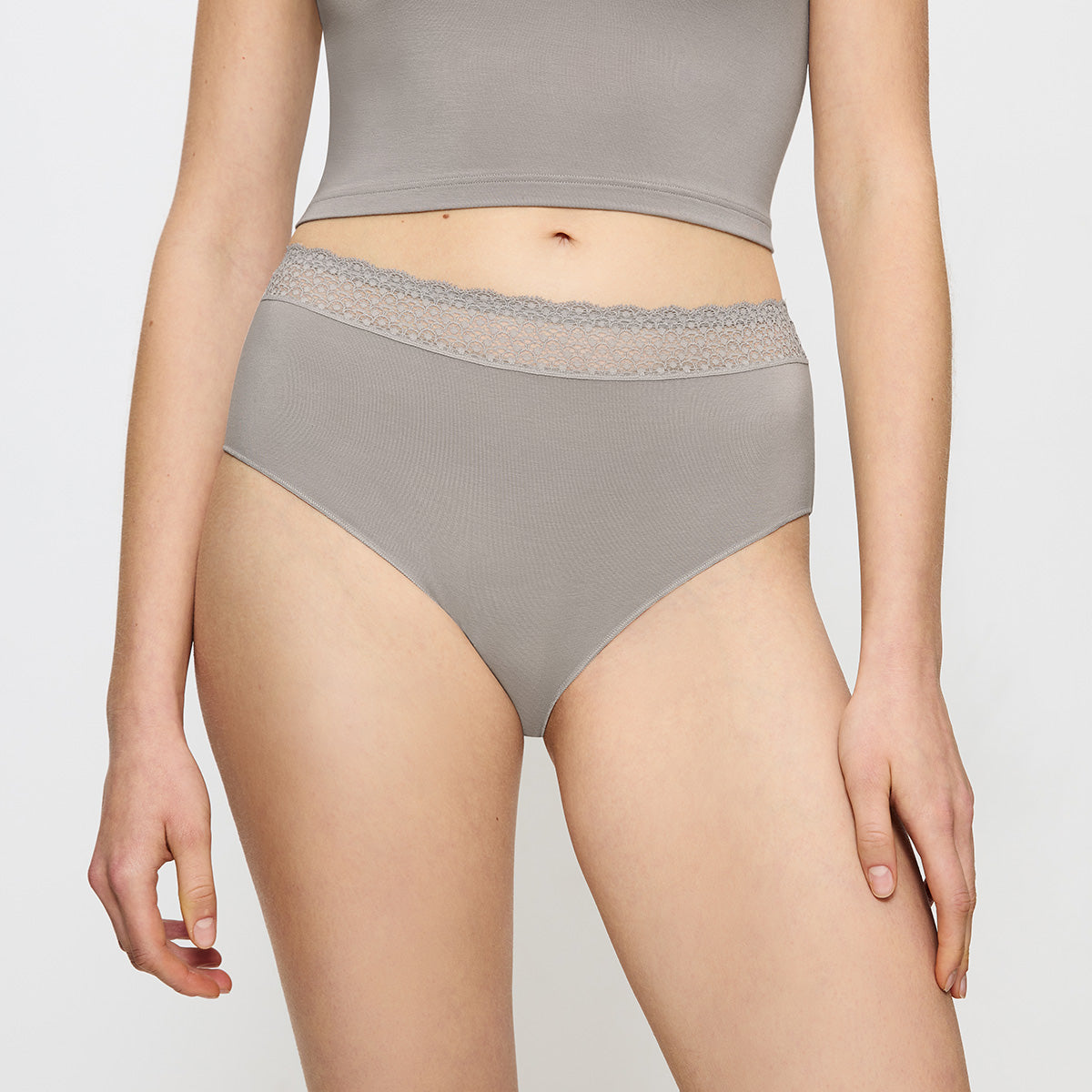 Triumph Feel of Modal Midi midi slip, grijs