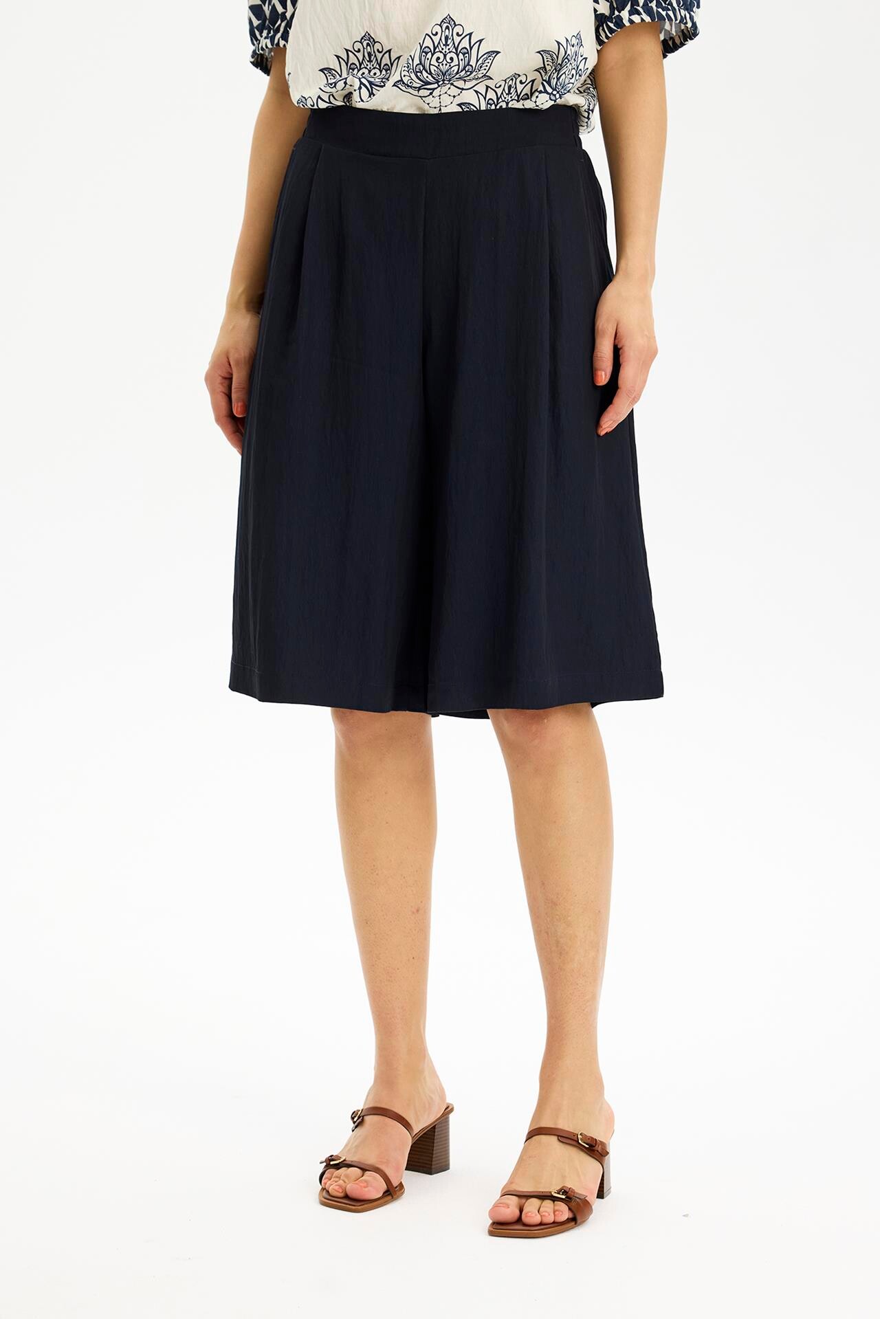 IN FRONT CLARA PANT SKIRT 16517 591 (Navy 591)