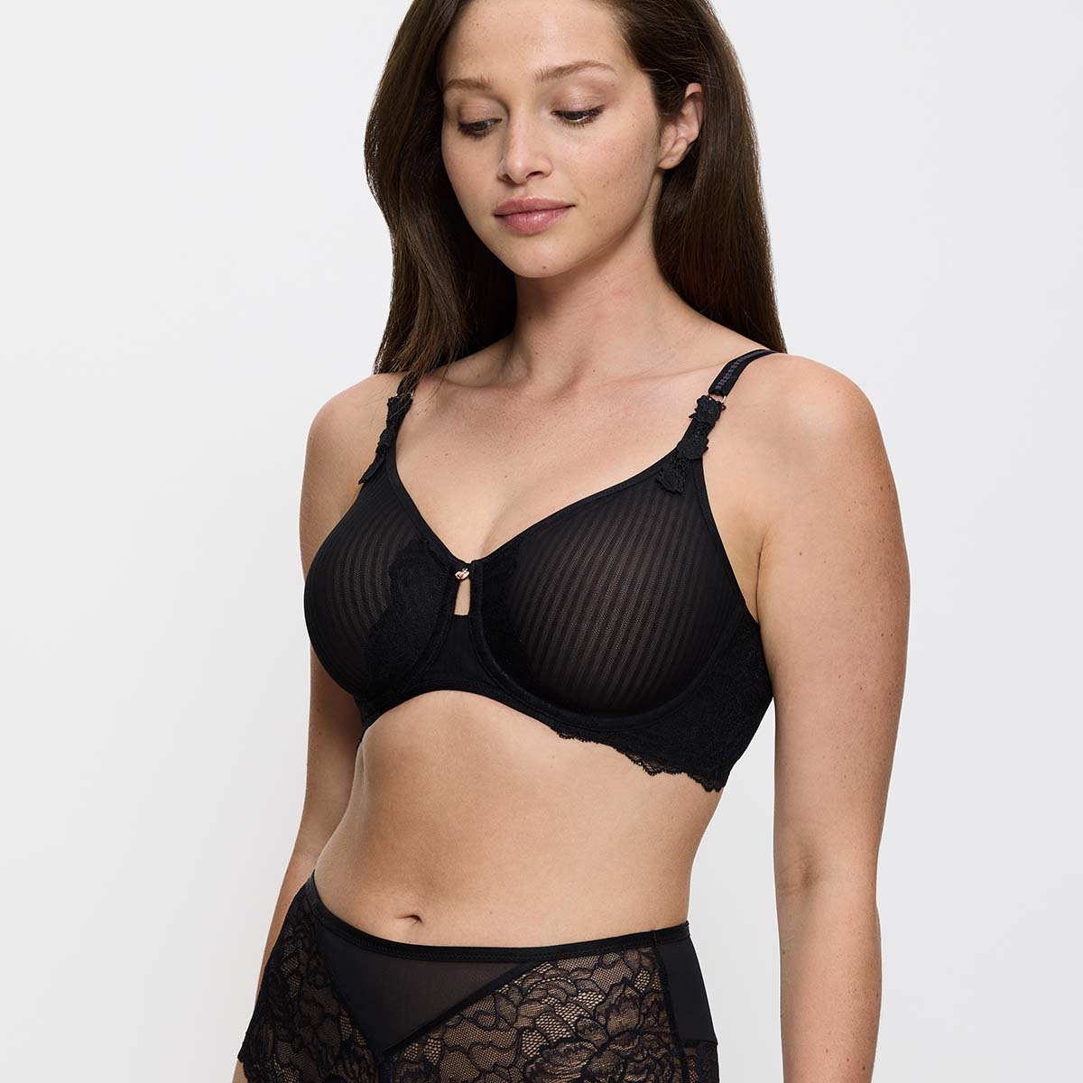 Triumph Peony Florale W01 BH met beugel, zwart