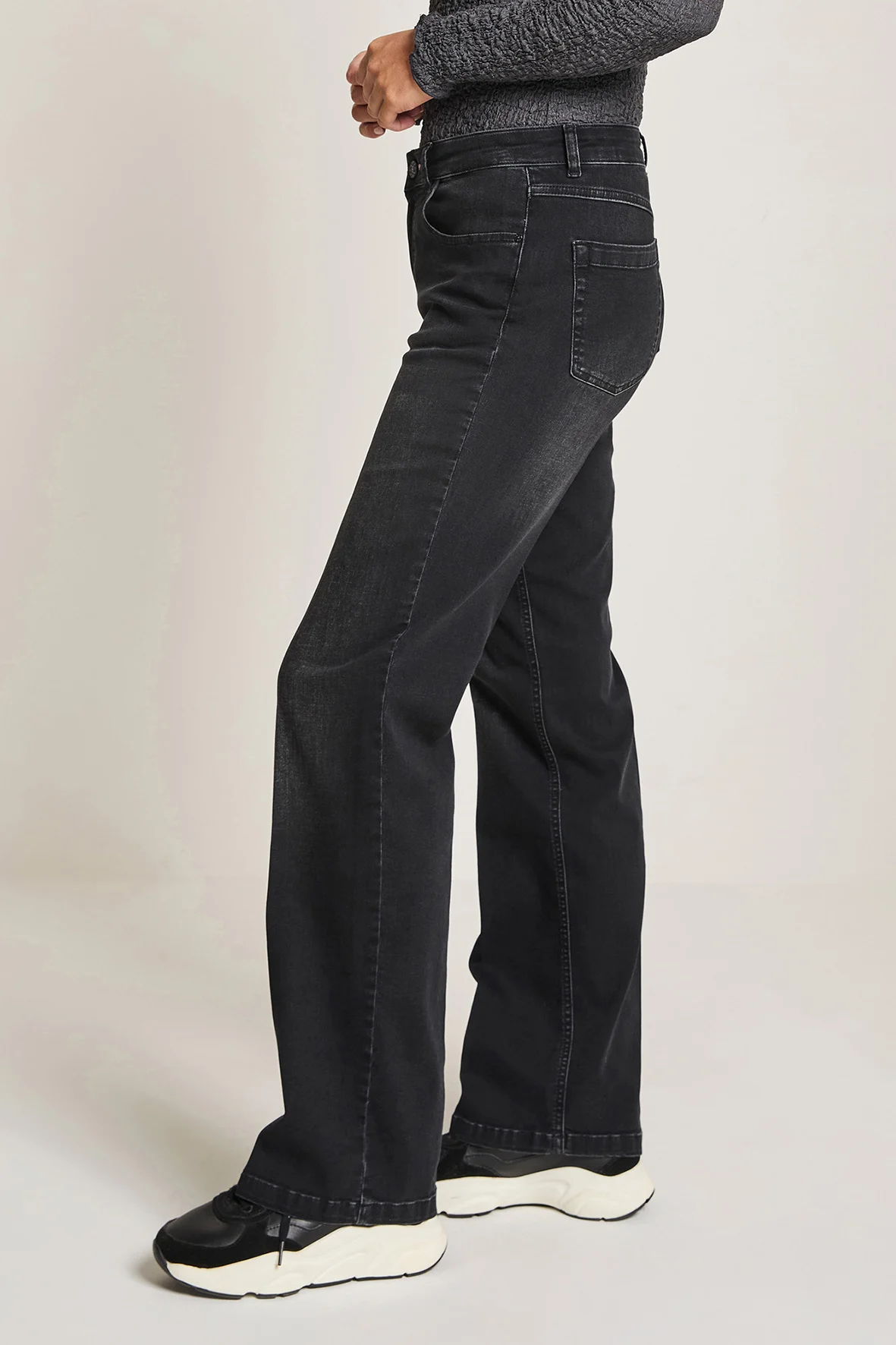 Para Mi Nos.212136-d23 eve jeans