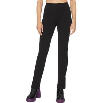 Noisy May Broek  -