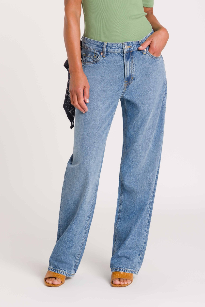 Kings Of Indigo Damen vegan Jeans Joan | Cindy Mid Used Blau