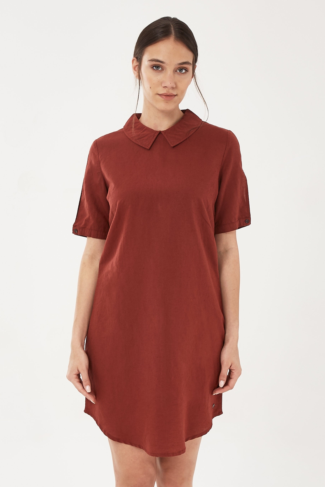 ORGANICATION Damen vegan Kleid Leinen Mix Kragen Braun