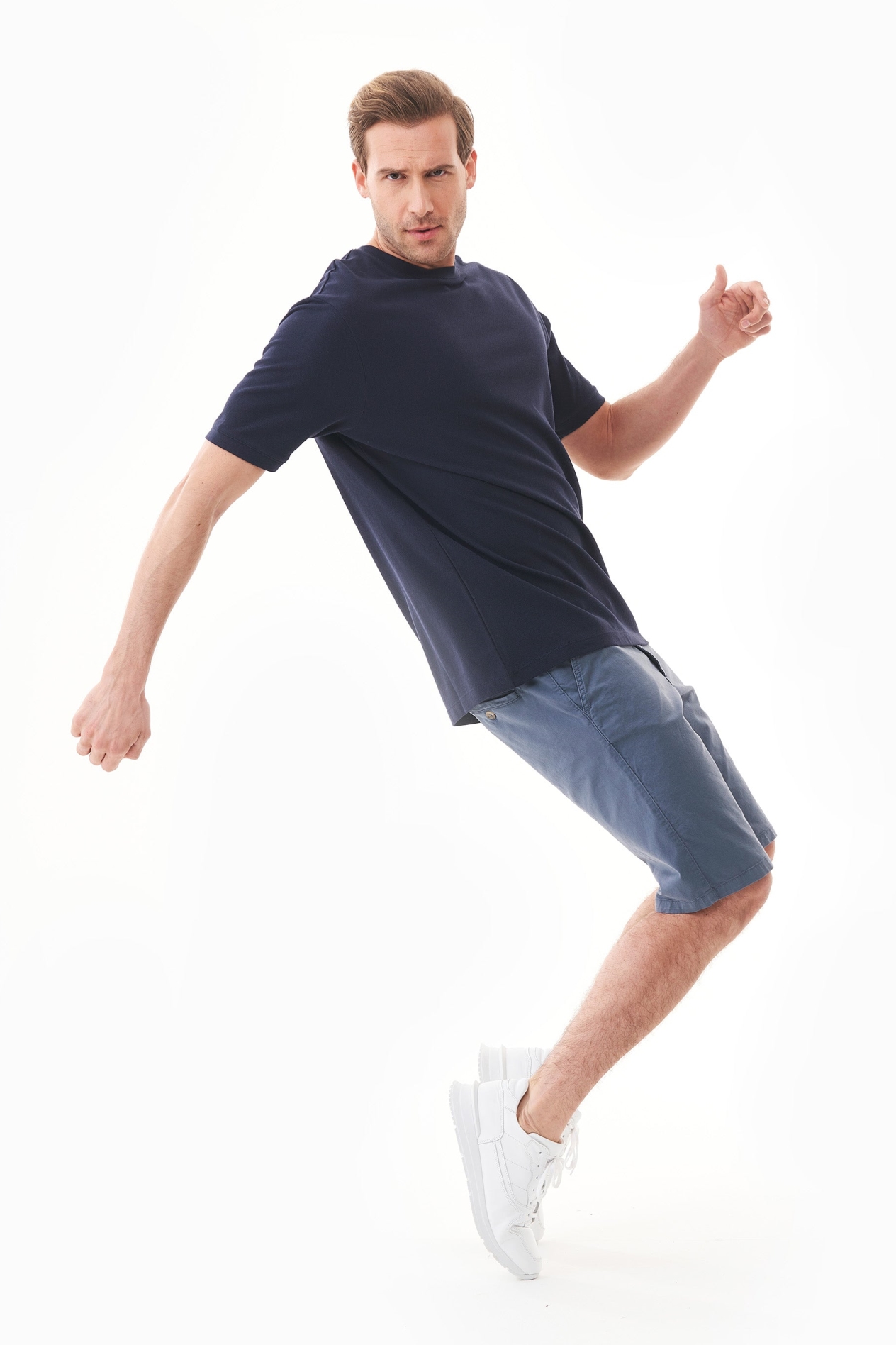 ORGANICATION Herren vegan Slim-Fit Chino-Shorts Aus Bio-Baumwolle