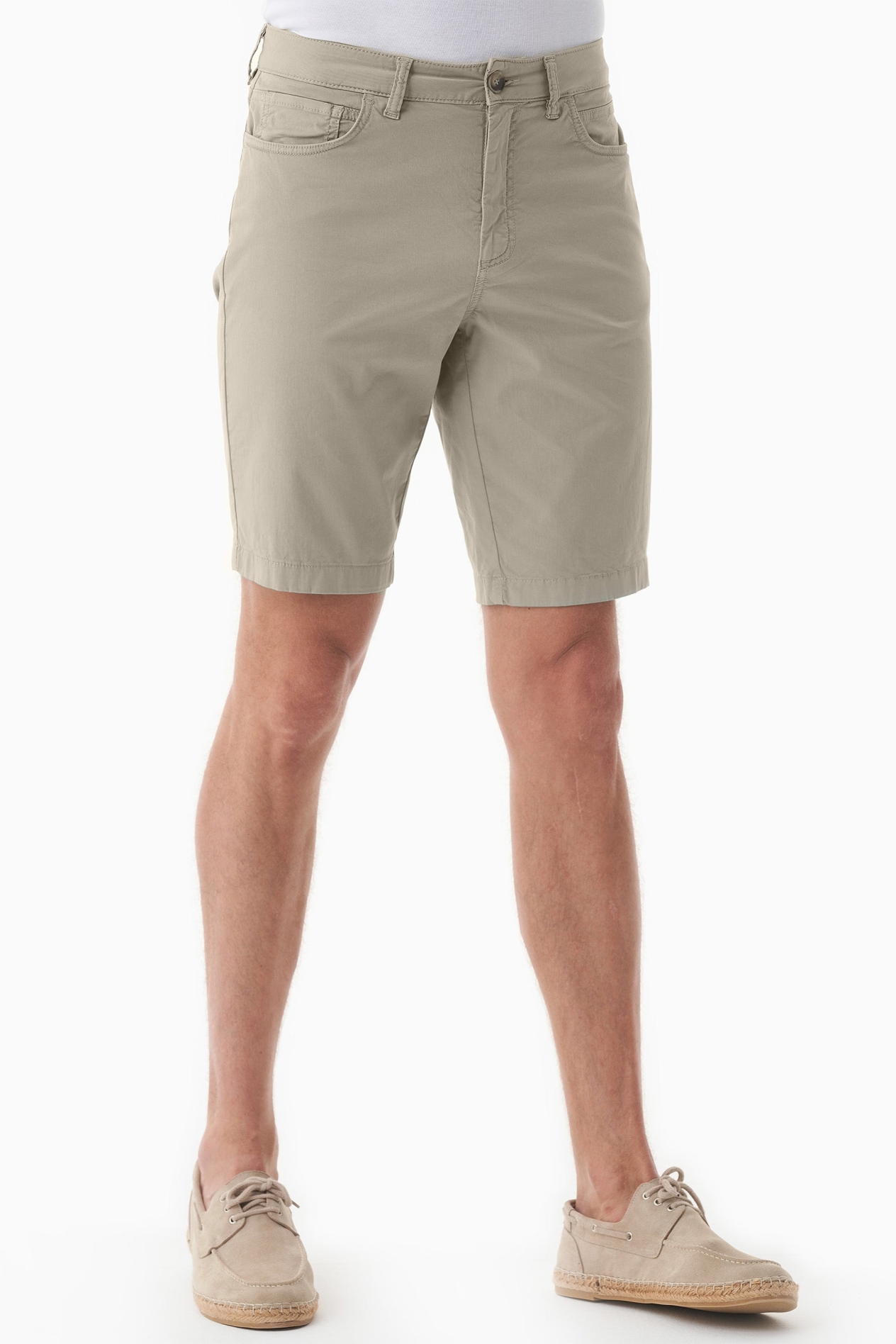ORGANICATION Herren vegan Shorts Regular-Fit Federbeige