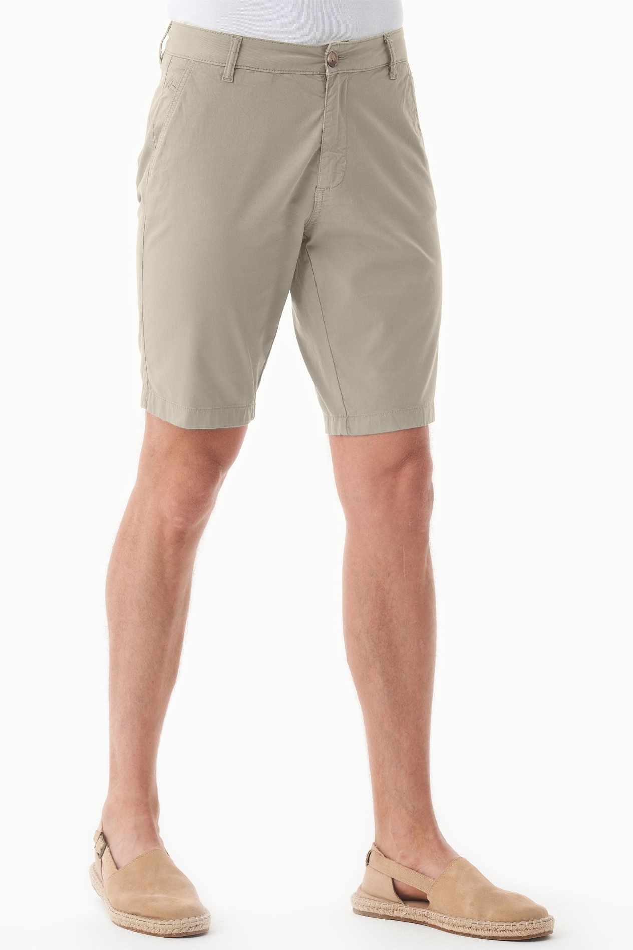 ORGANICATION Herren vegan Slim-Fit Shorts Federbeige