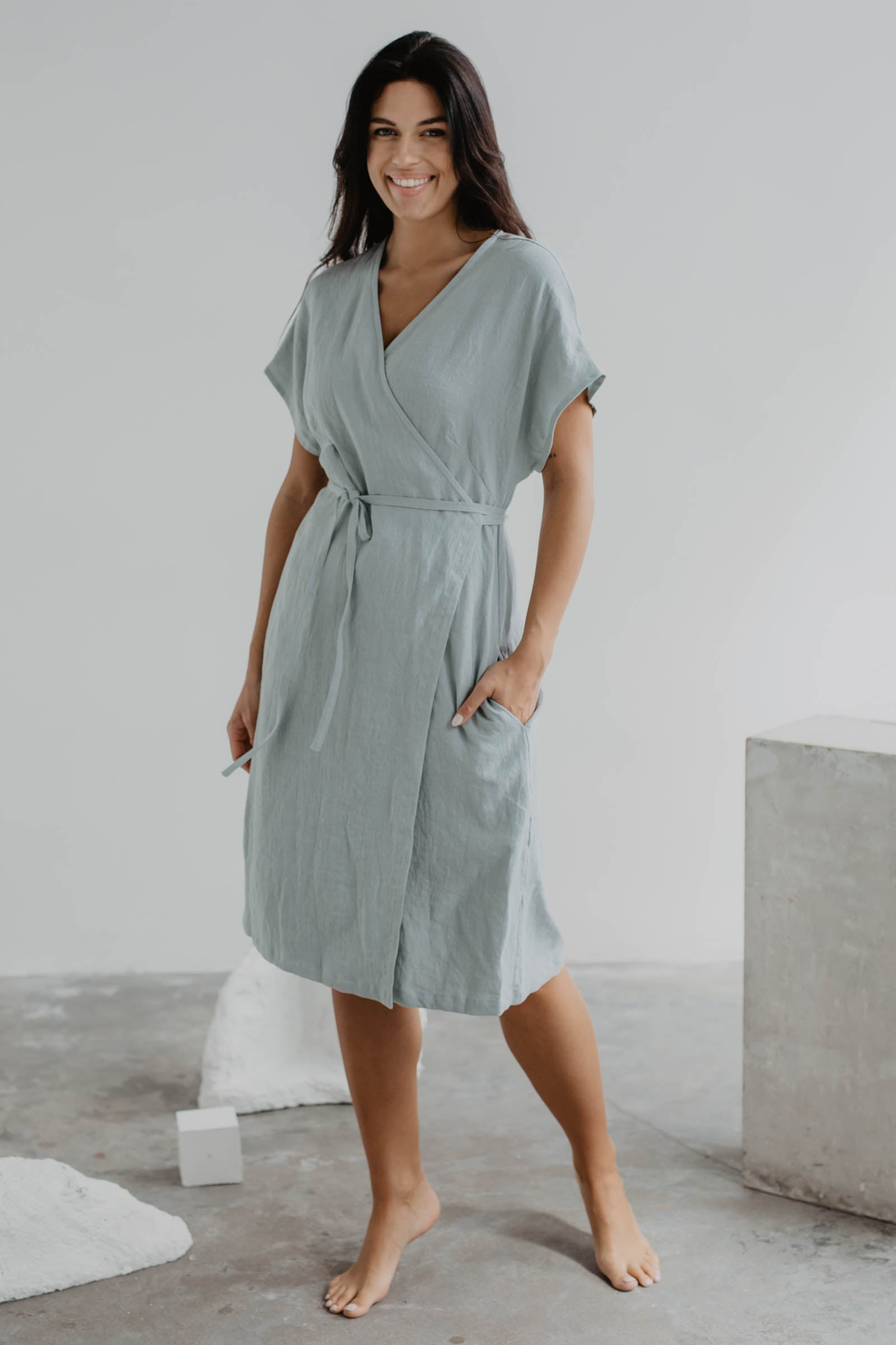 AmourLinen Damen vegan Wickelkleid Olivia Salbei GrÃ¼n