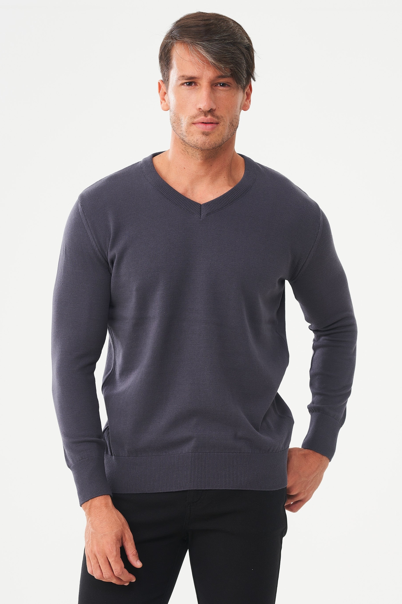 ORGANICATION Herren vegan Pullover V-Ausschnitt Dunkelgrau