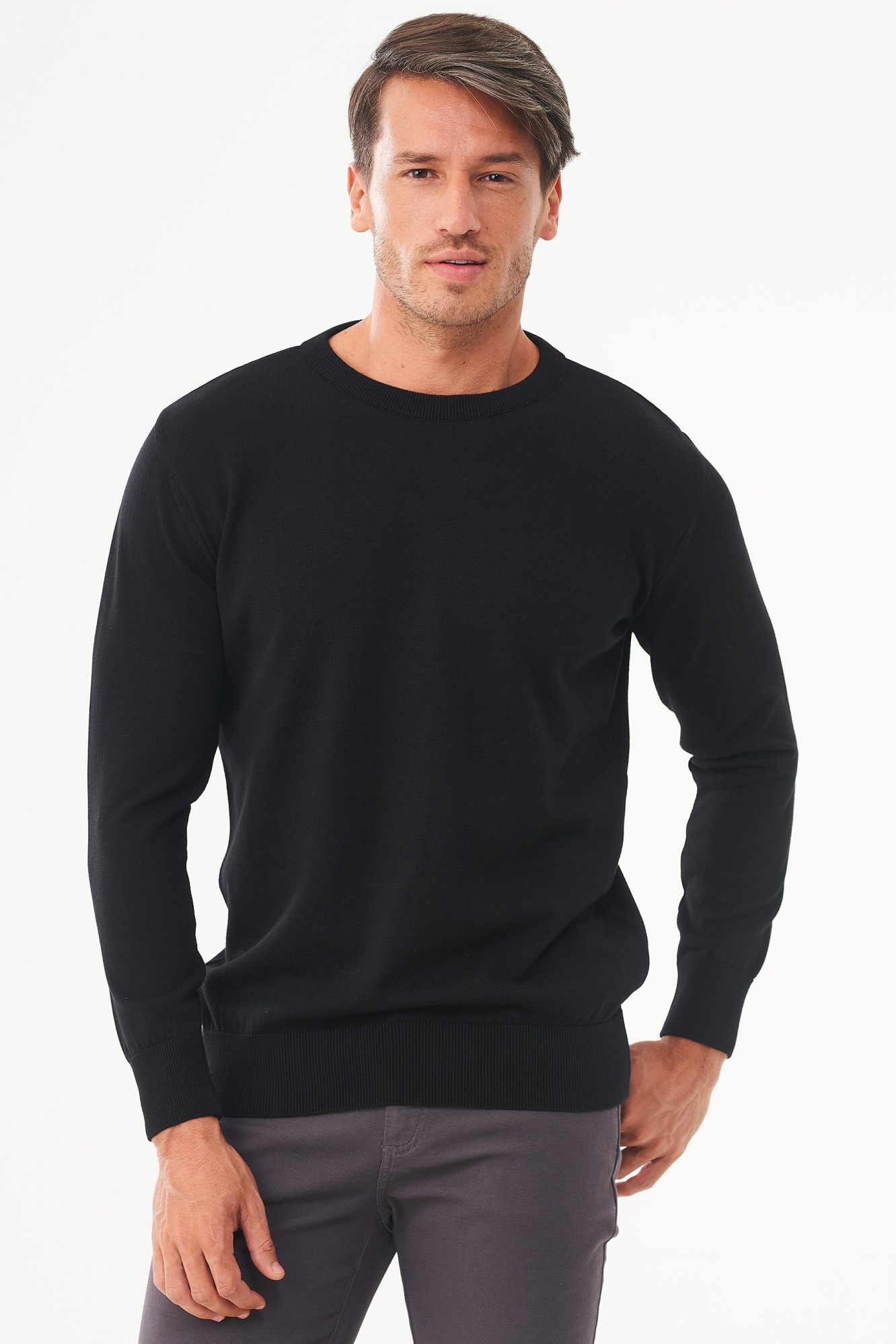 ORGANICATION Herren vegan Pullover Schwarz