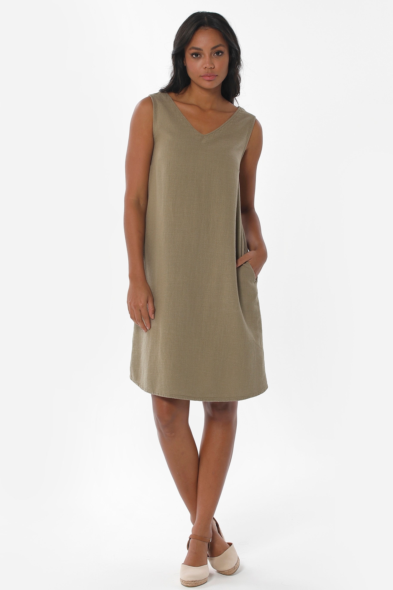 ORGANICATION Damen vegan Kleid Ã„rmellos Olive